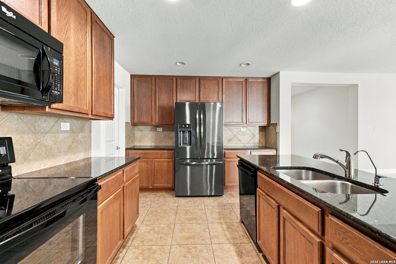 7563 Copper Kettle, Converse, TX 78109