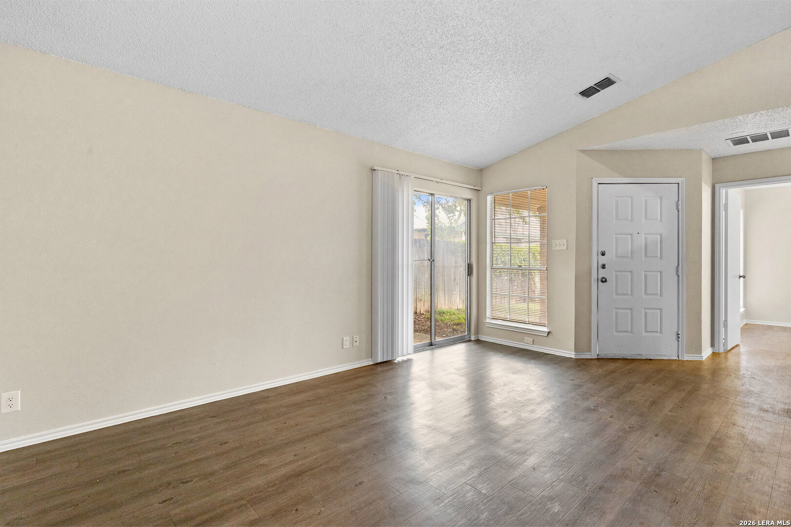 5224 MEADOW RISE ST, San Antonio, TX 78250