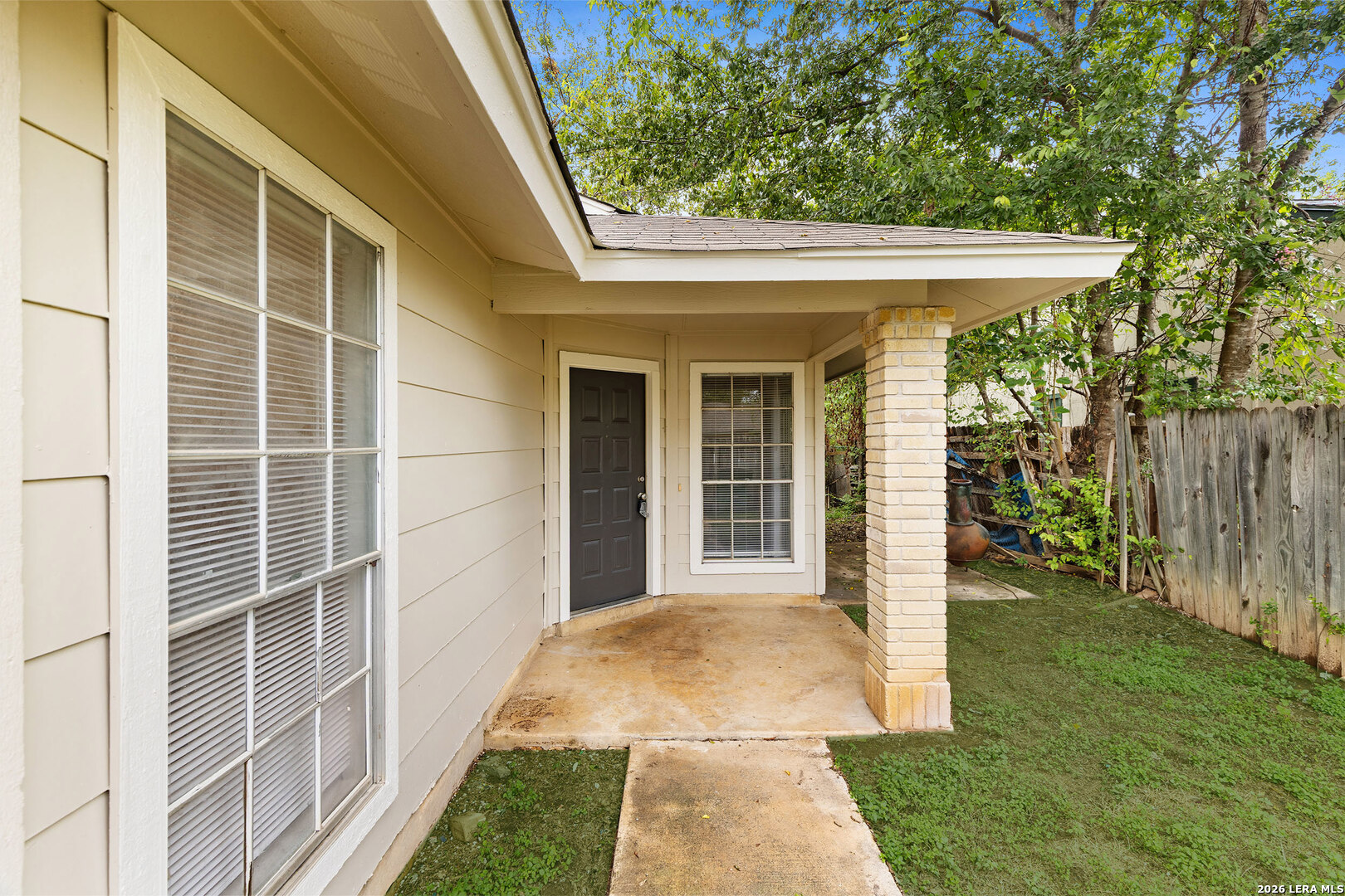 5224 MEADOW RISE ST, San Antonio, TX 78250