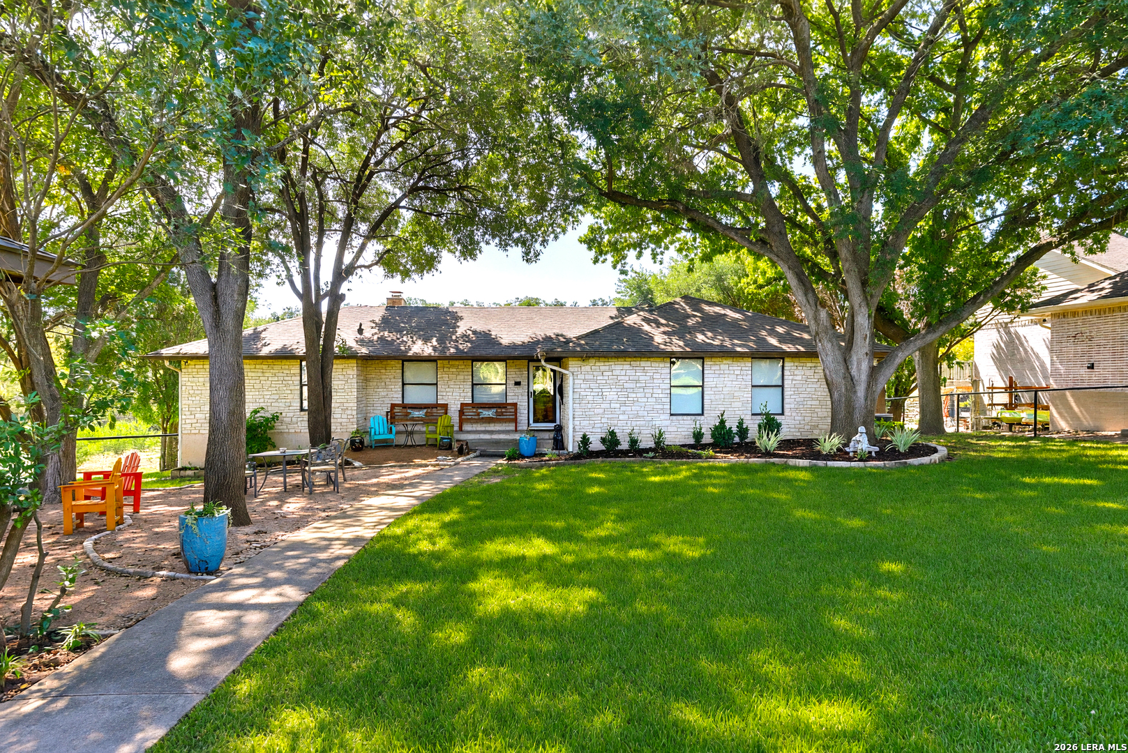 1271 White Water Rd, New Braunfels, TX 78132