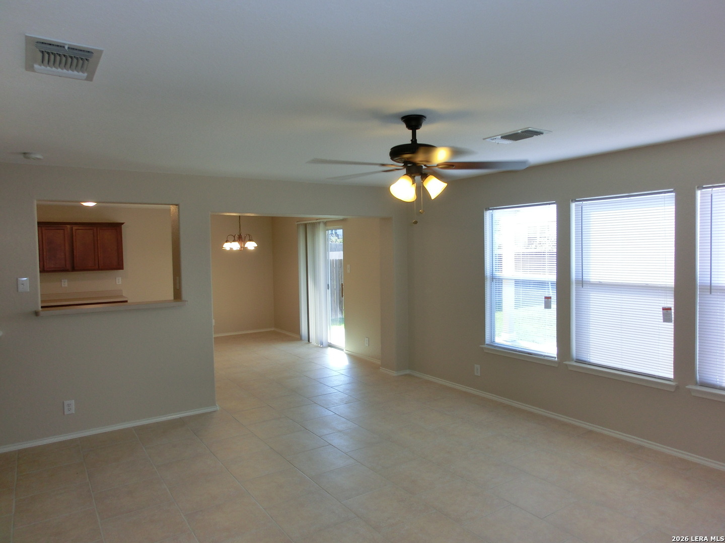 6614 Carlsbad Rio, San Antonio, TX 78233