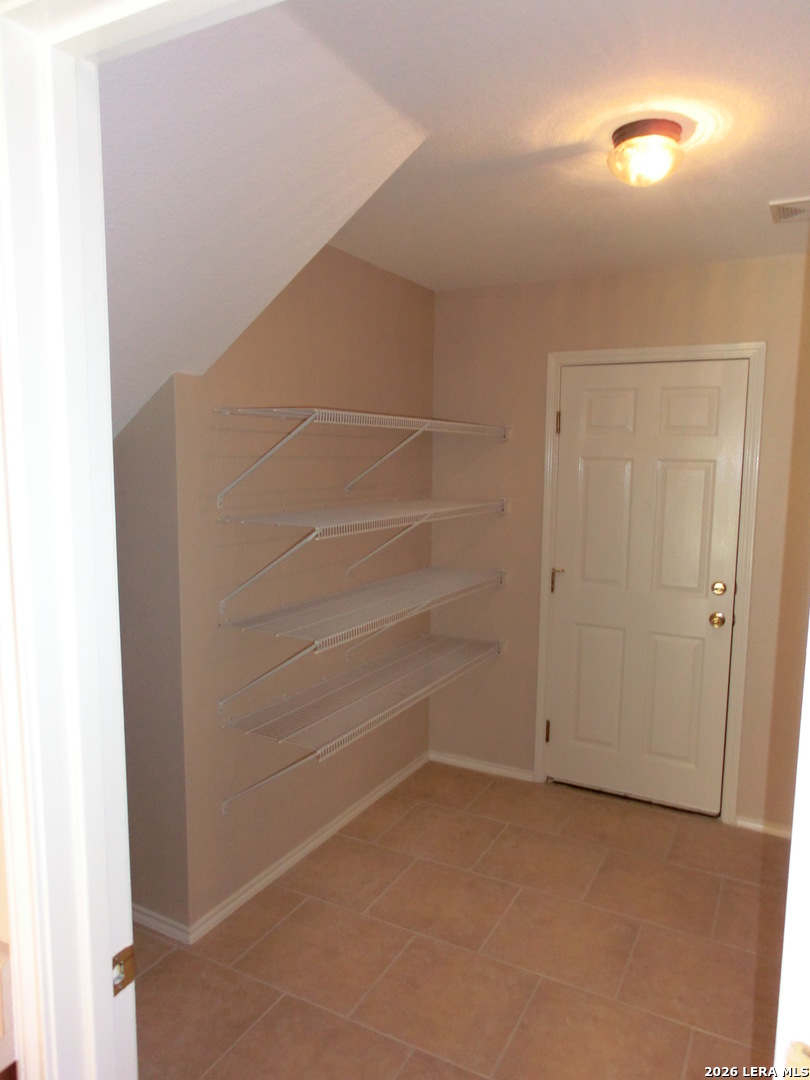6614 Carlsbad Rio, San Antonio, TX 78233