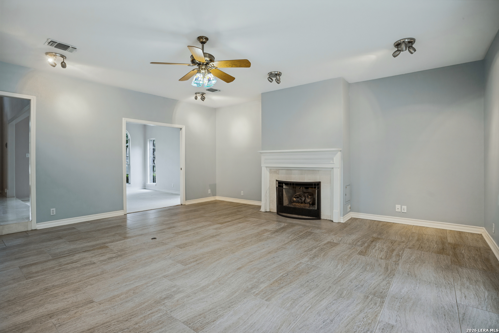 13238 HUNTERS VIEW ST, San Antonio, TX 78230