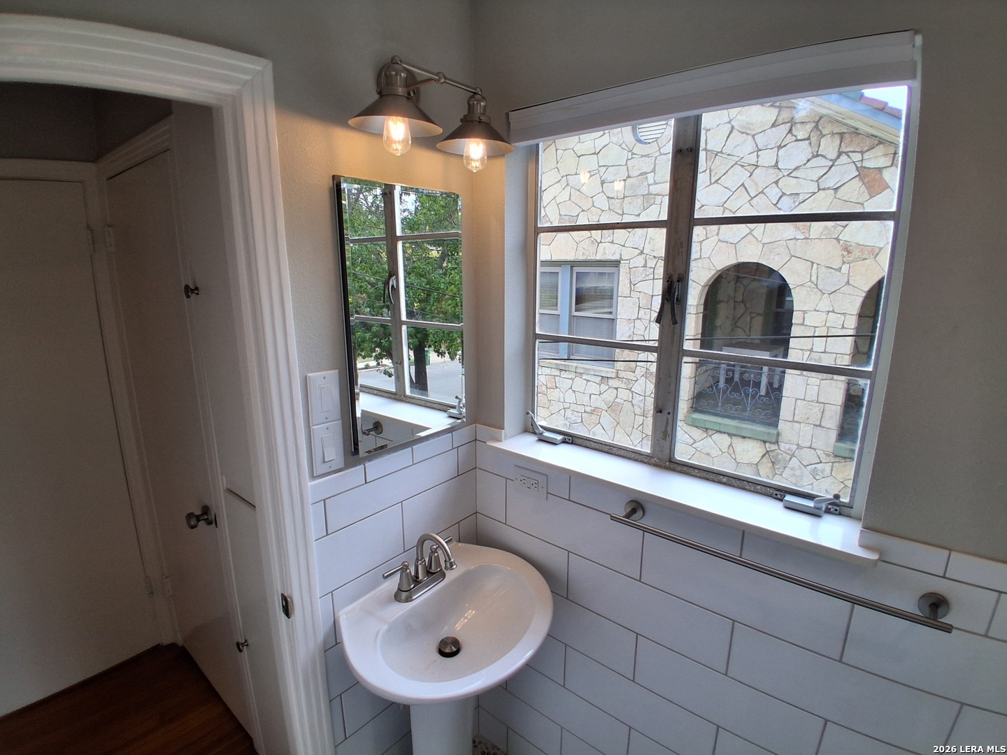 710 W French Pl, #4, San Antonio, TX 78212