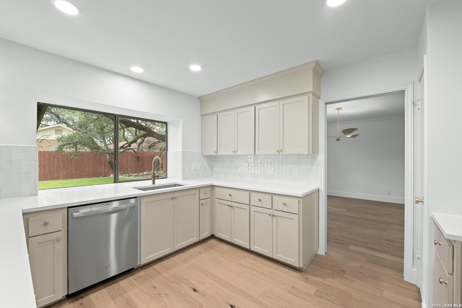2215 Oak Ranch, San Antonio, TX 78259