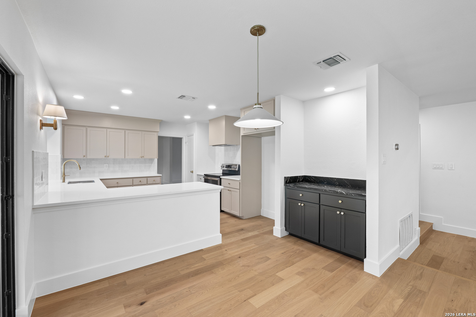 2215 Oak Ranch, San Antonio, TX 78259