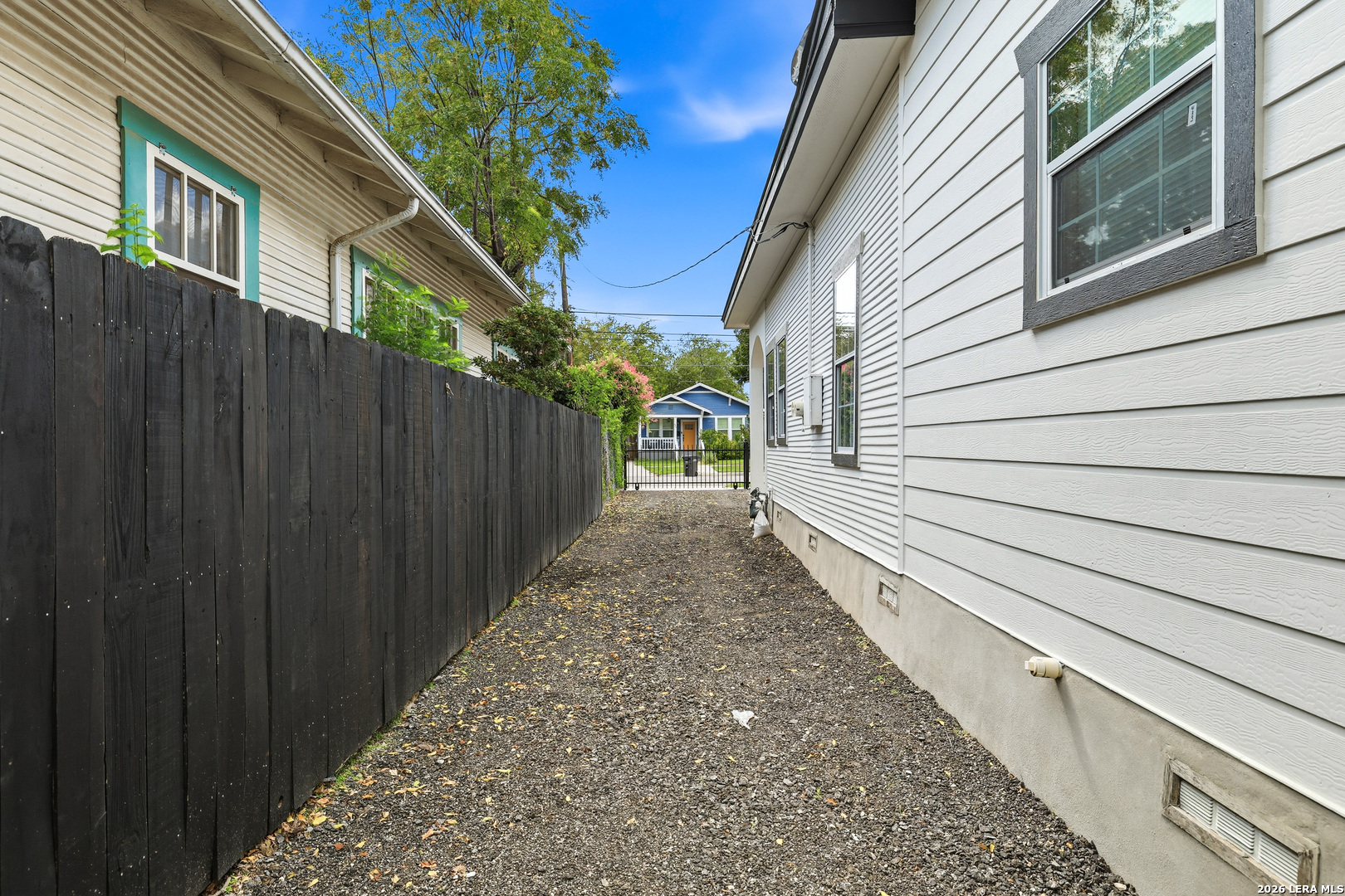 905 LAMAR ST, San Antonio, TX 78202