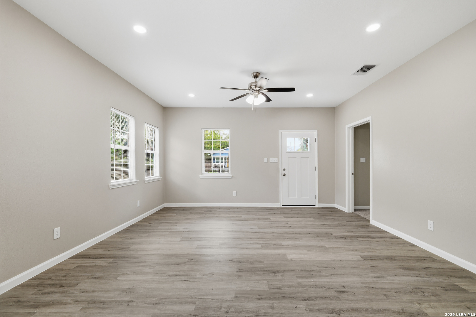 905 LAMAR ST, San Antonio, TX 78202