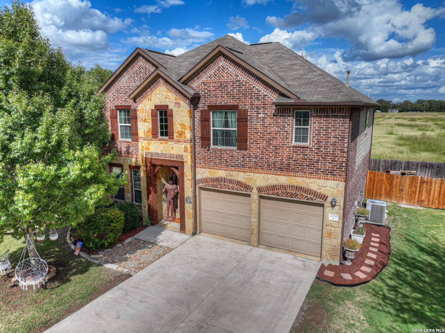 2035 PECAN BND, New Braunfels, TX 78130