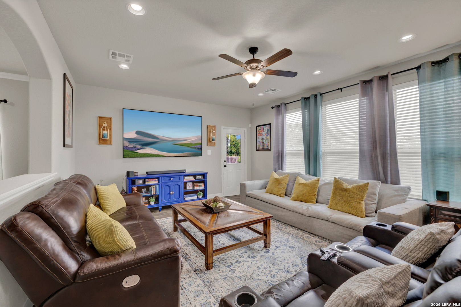 2035 PECAN BND, New Braunfels, TX 78130