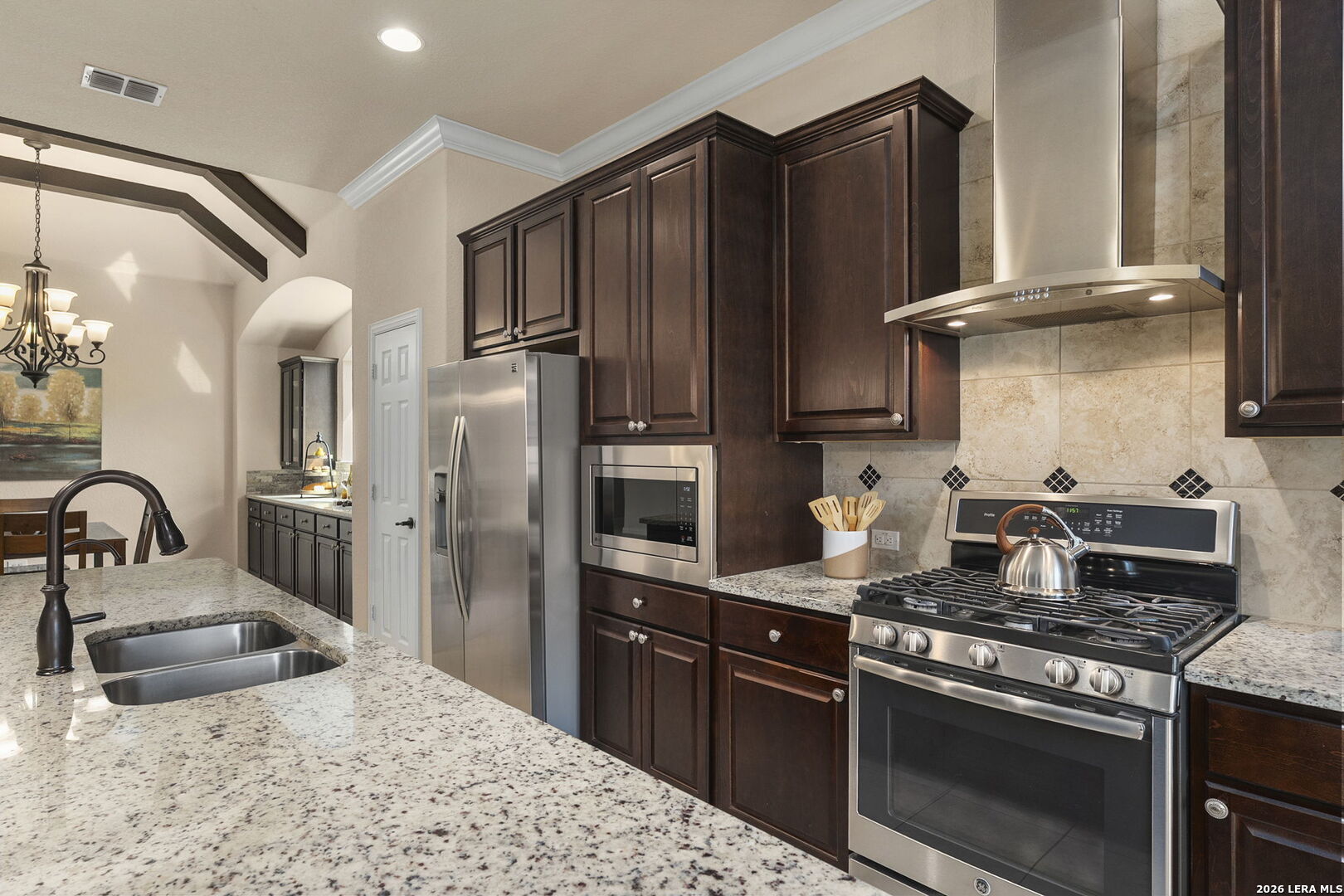 2106 Silent Fox, San Antonio, TX 78260