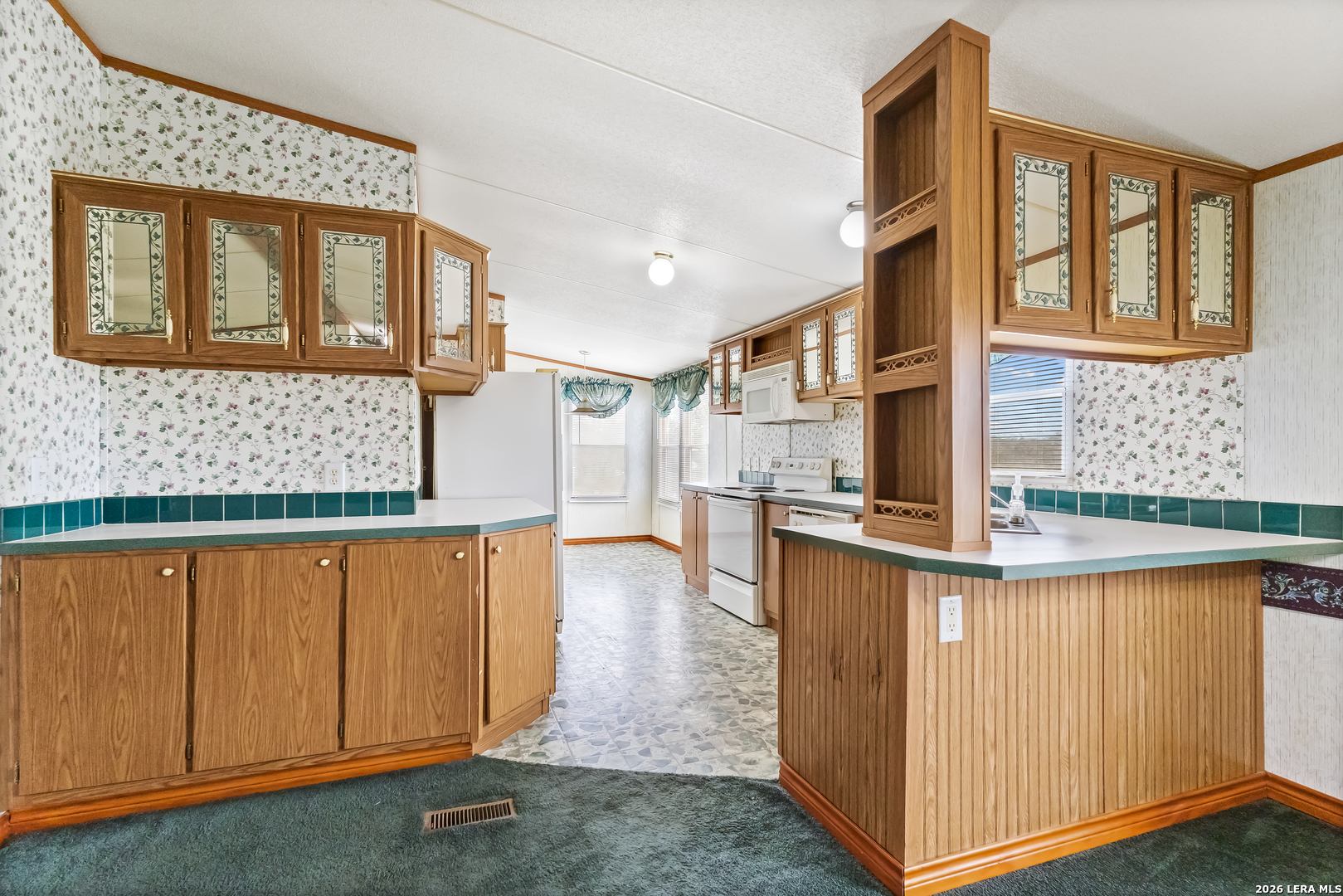 4320 County Road 331, Floresville, TX 78114