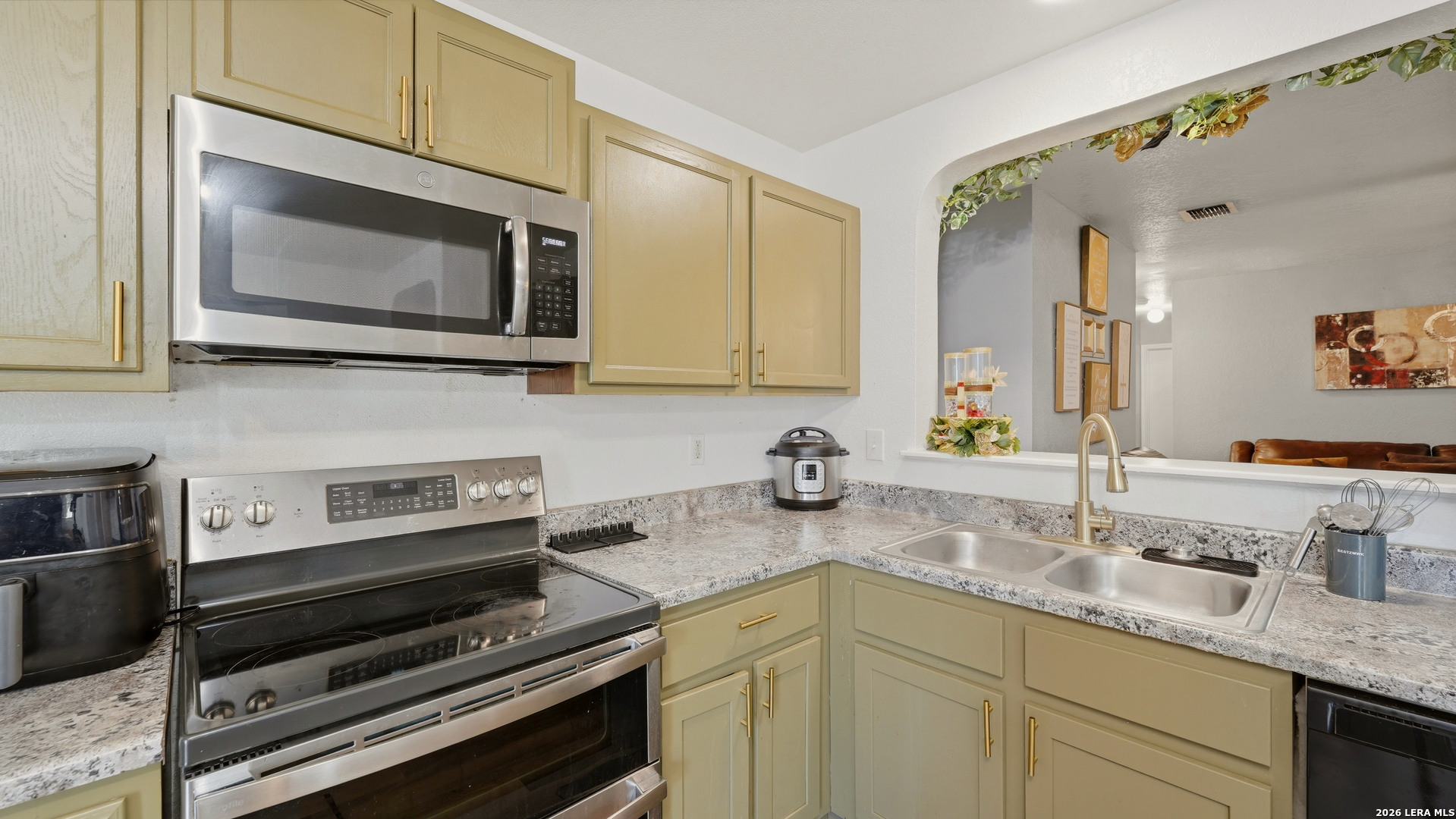 7703 Arabian, San Antonio, TX 78244