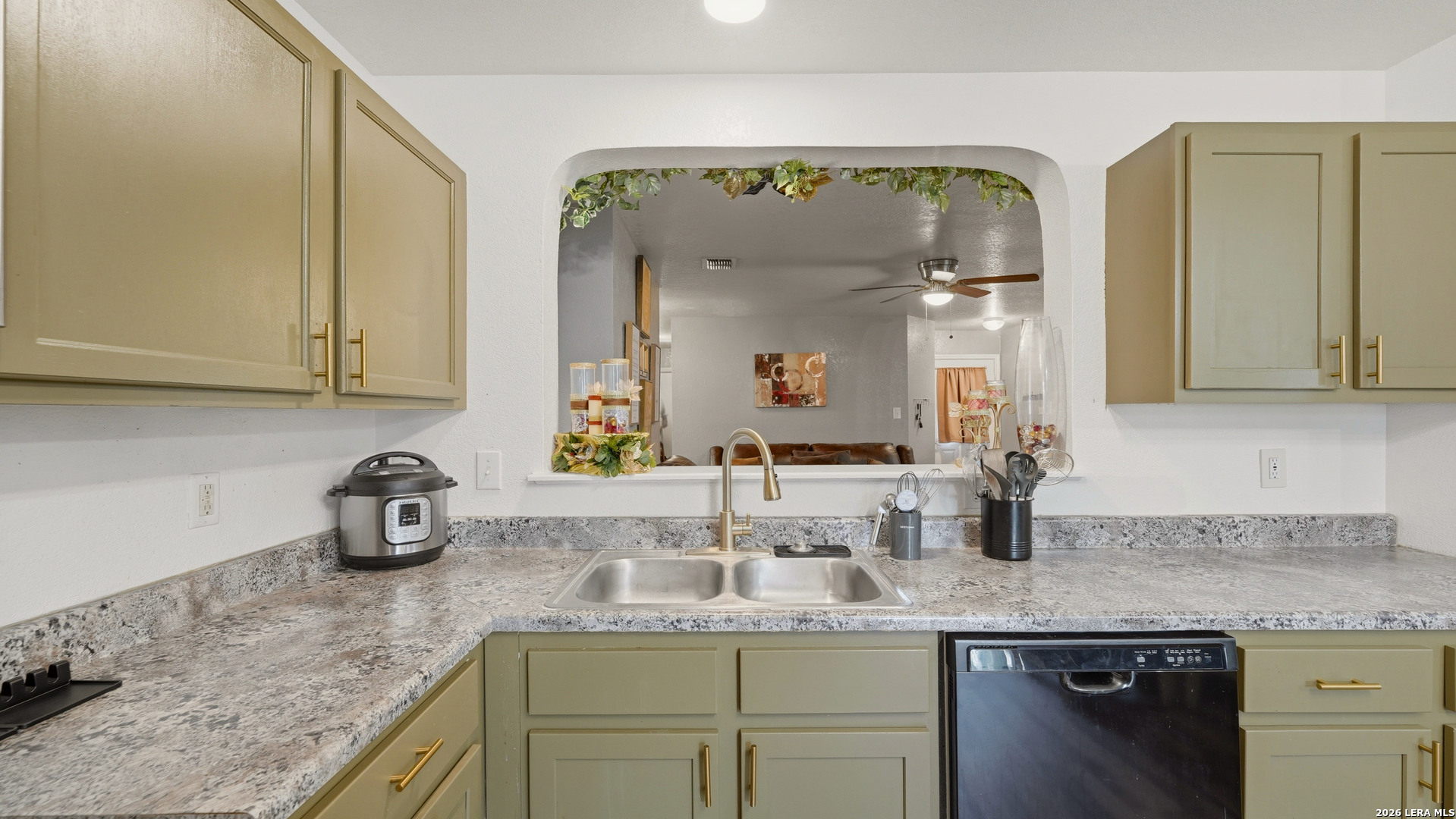 7703 Arabian, San Antonio, TX 78244