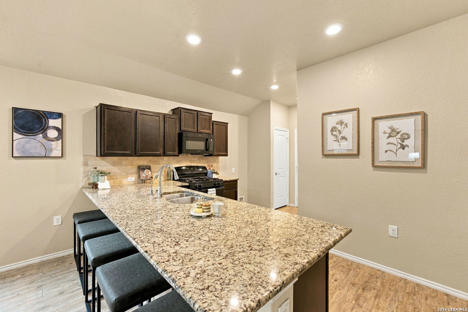 5915 Bridle Bnd, San Antonio, TX 78218