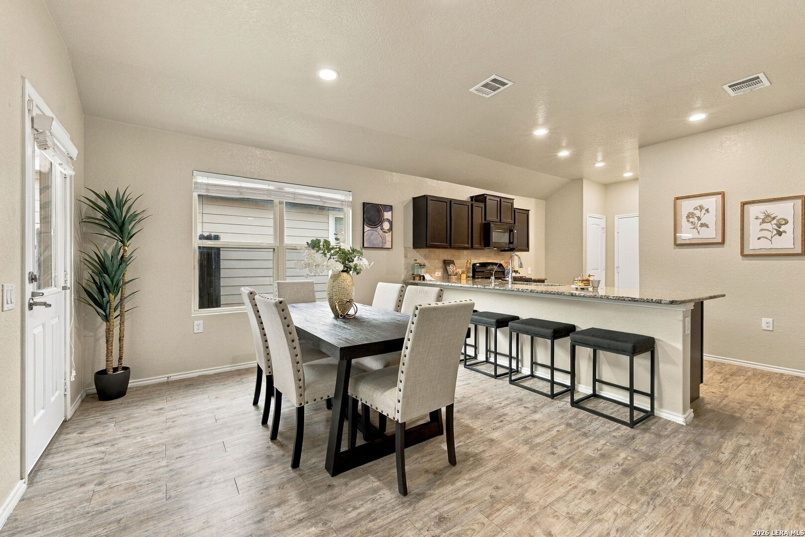 5915 Bridle Bnd, San Antonio, TX 78218