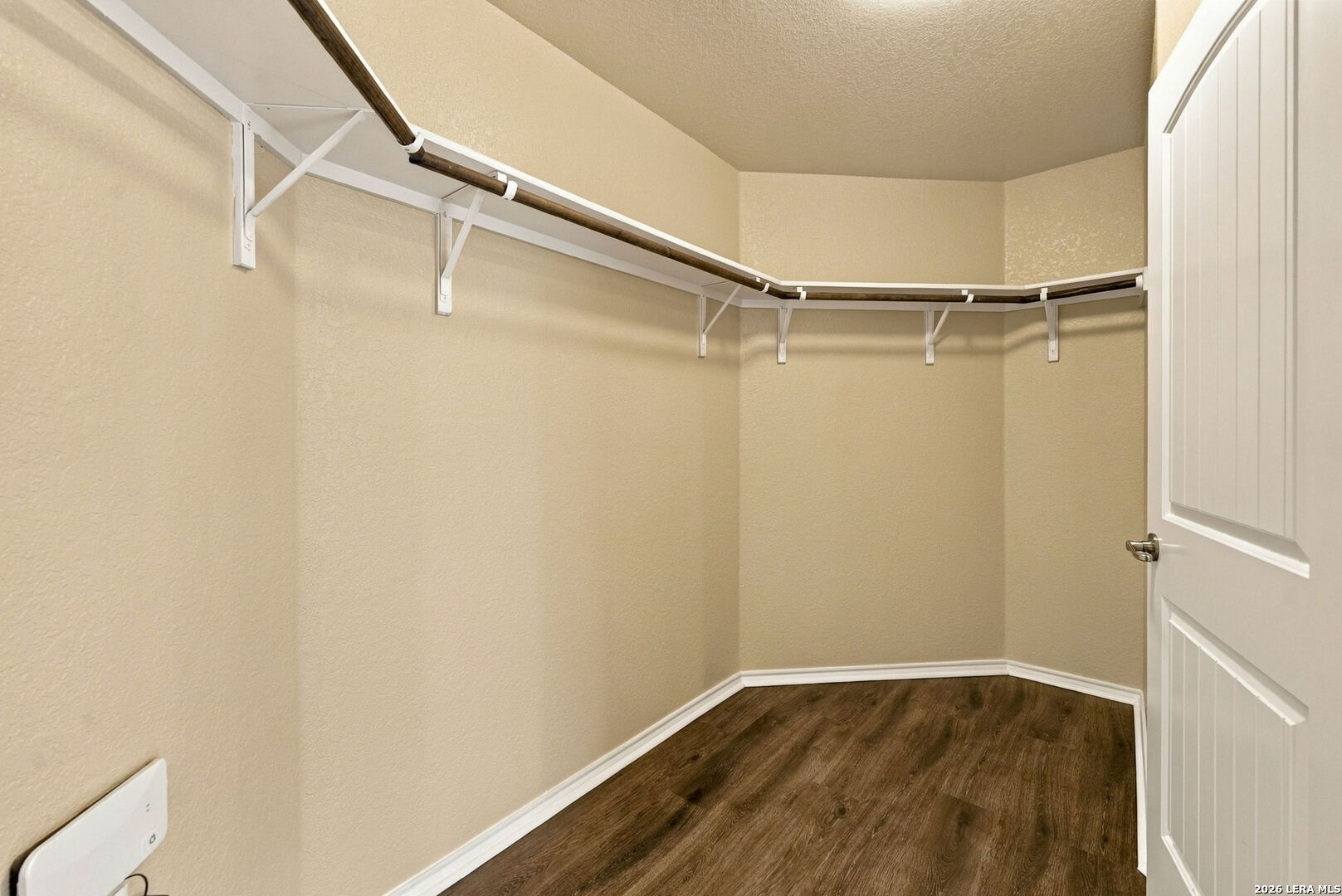 5915 Bridle Bnd, San Antonio, TX 78218