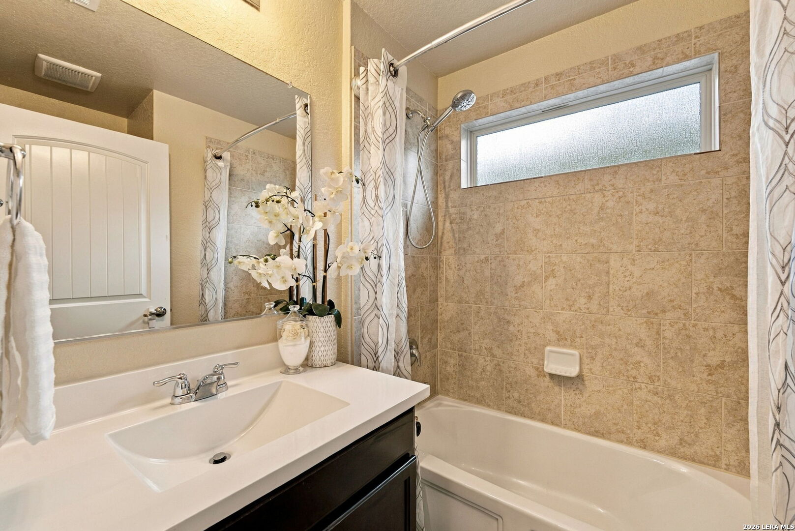 5915 Bridle Bnd, San Antonio, TX 78218