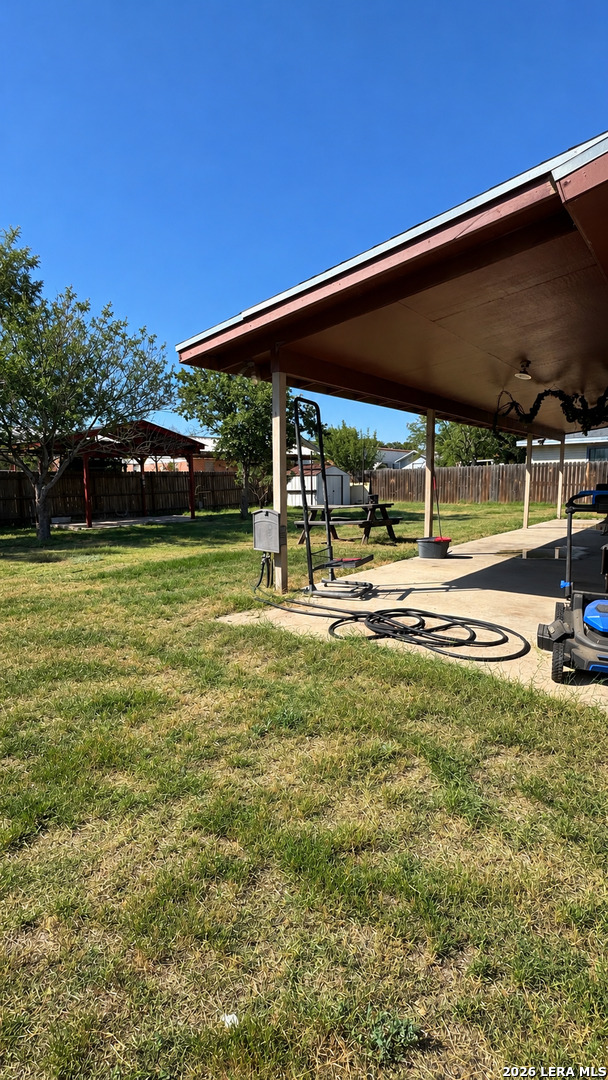 1203 FAIR HAVEN DR, Eagle Pass, TX 78852