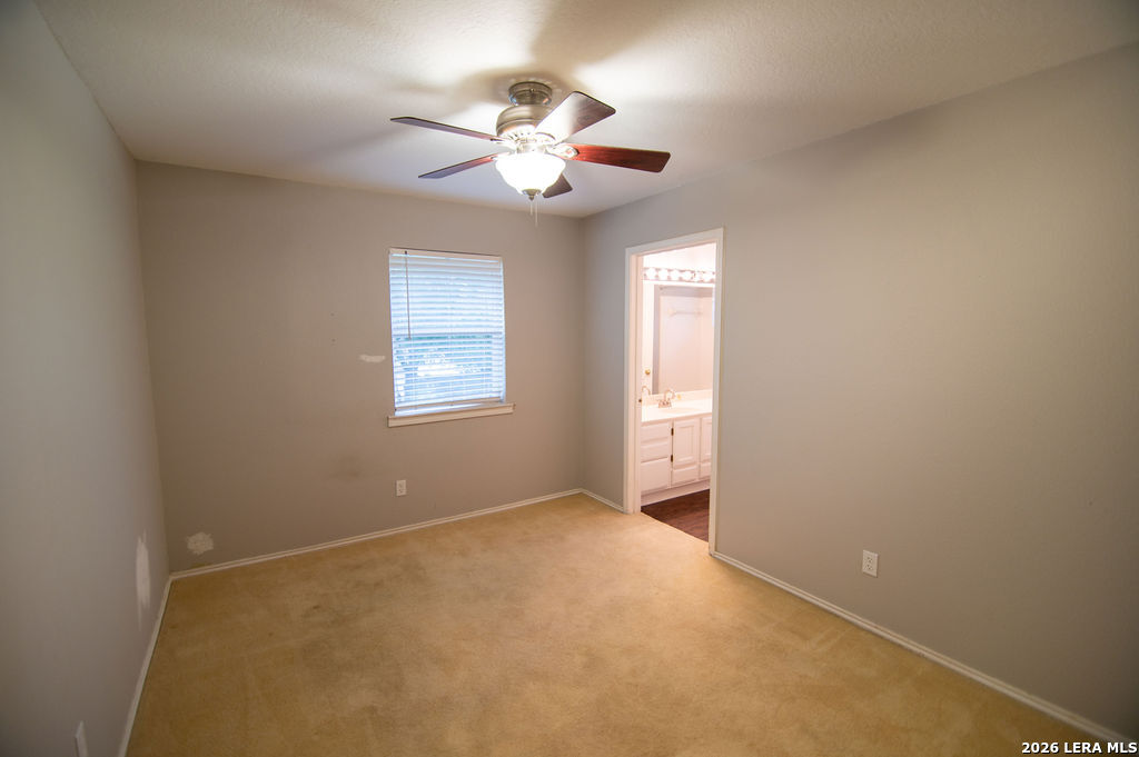 6126 SPRING VLY, San Antonio, TX 78247