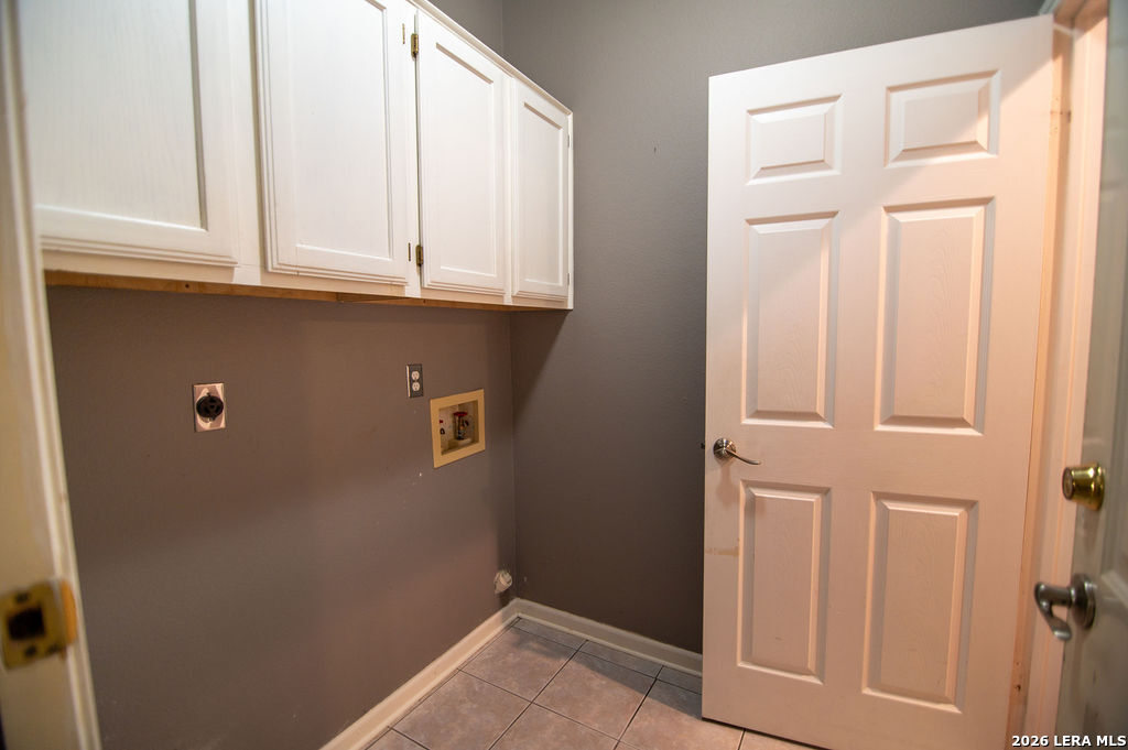 6126 SPRING VLY, San Antonio, TX 78247