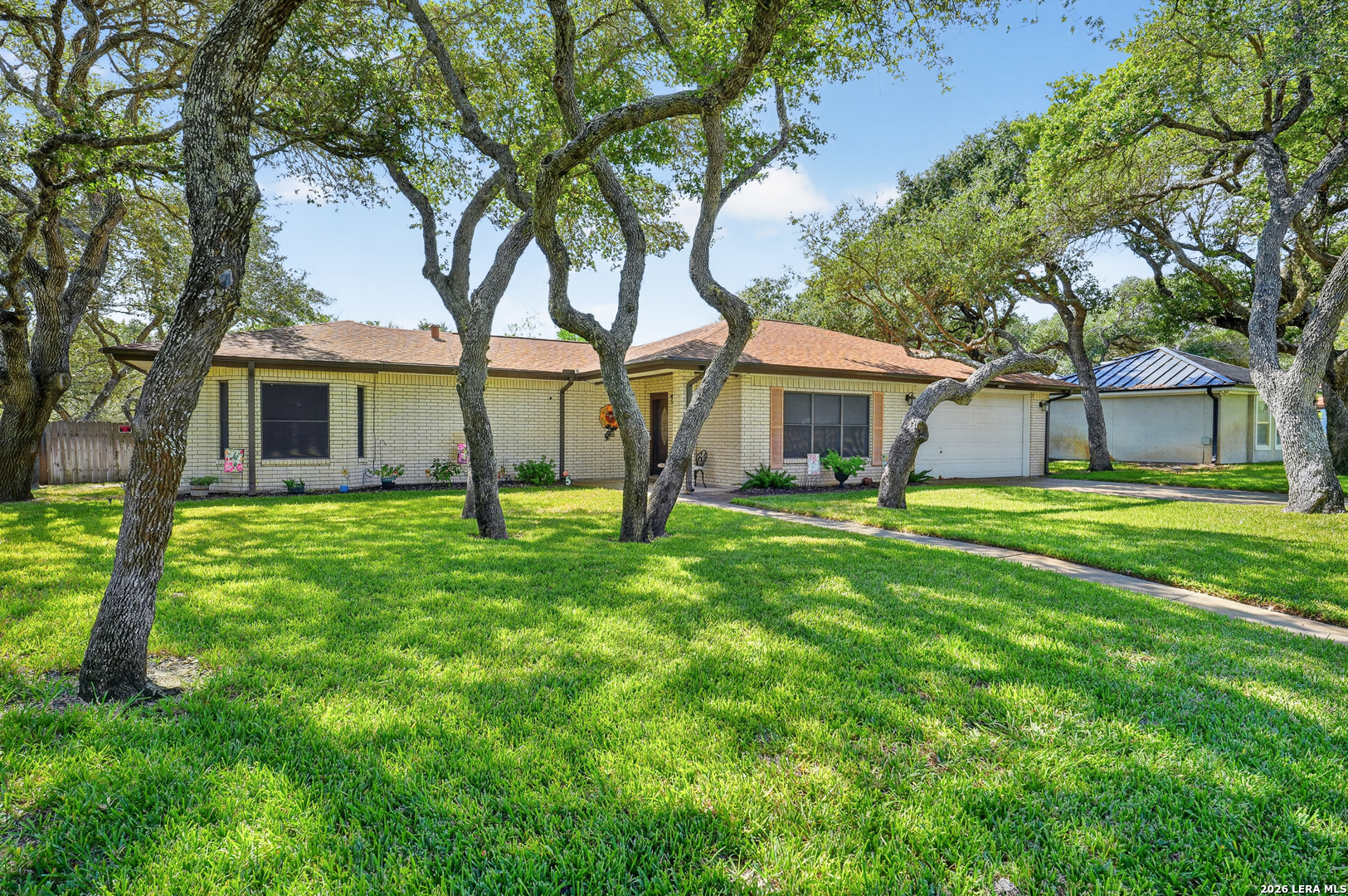 3103 Traylor, Rockport, TX 78382