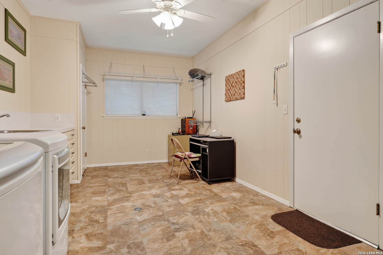 3103 Traylor, Rockport, TX 78382