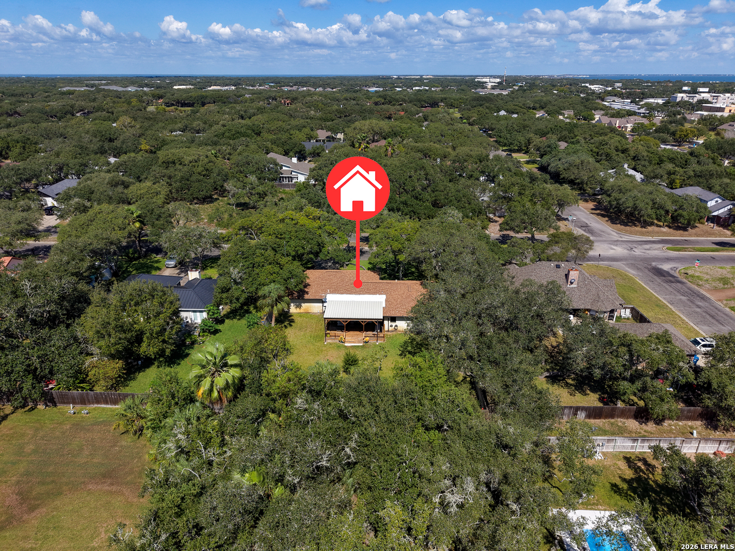 3103 Traylor, Rockport, TX 78382