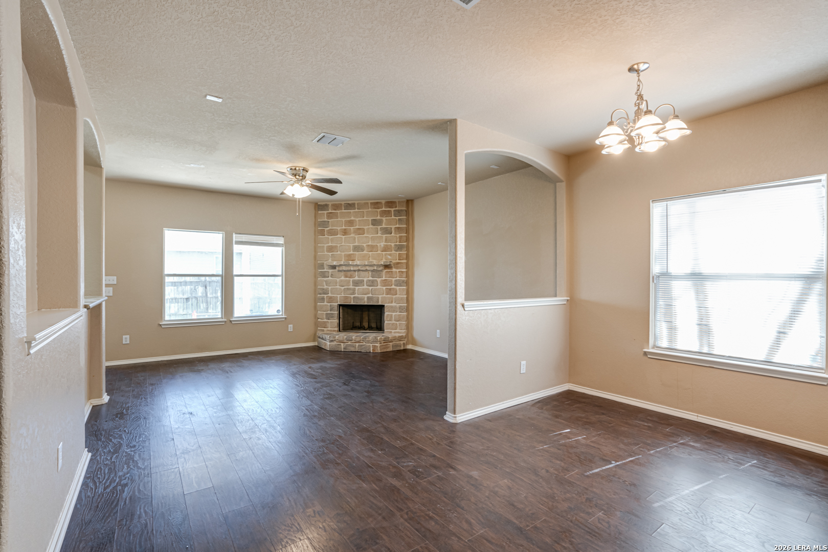 3414 ARANDA FLDS, Converse, TX 78109
