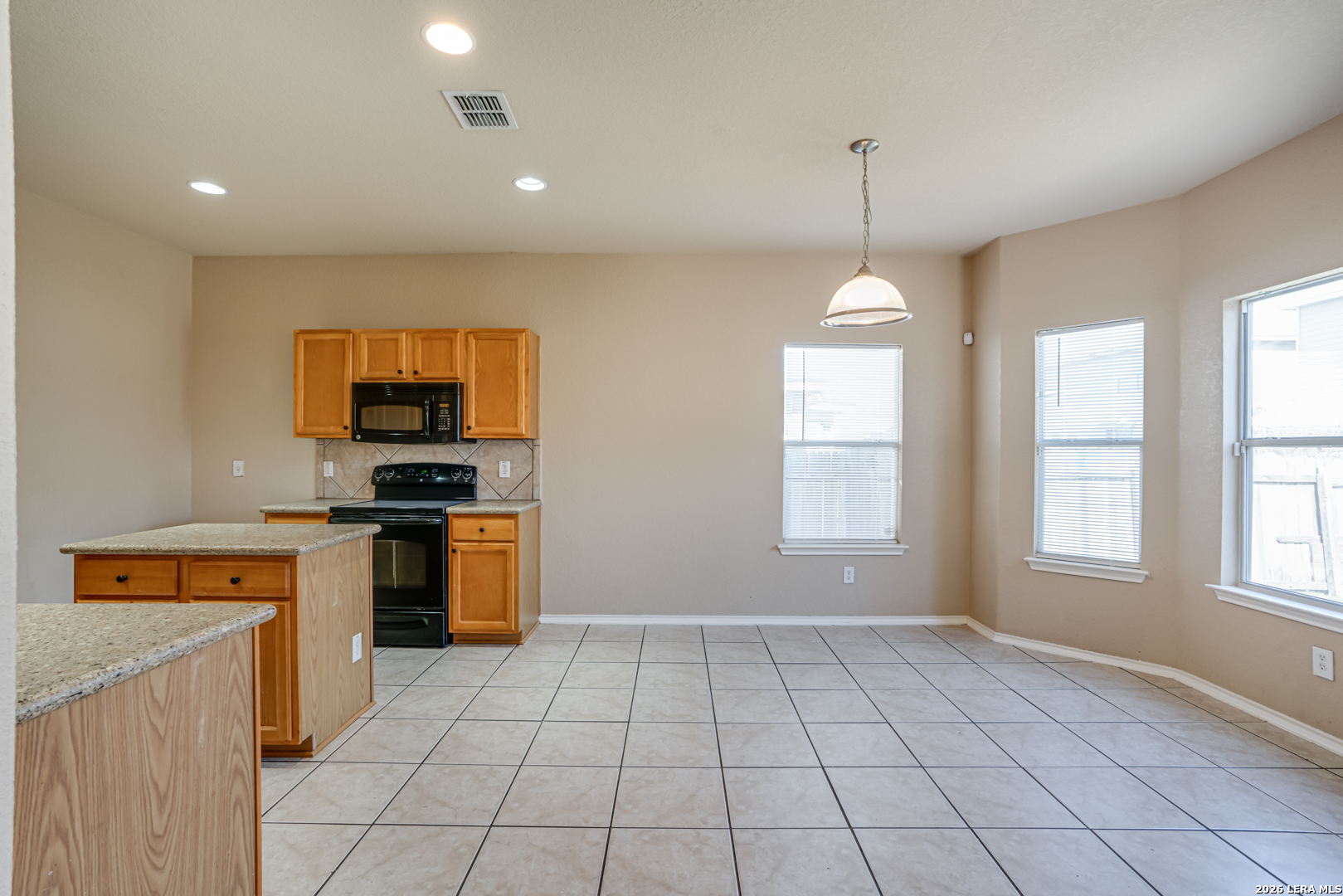 3414 ARANDA FLDS, Converse, TX 78109