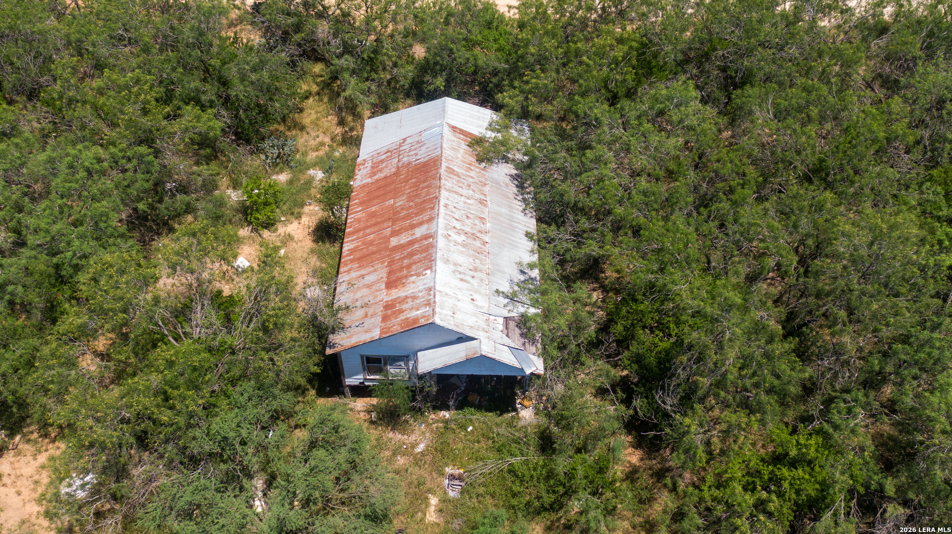 17873 Shady Falls Rd, Elmendorf, TX 78112