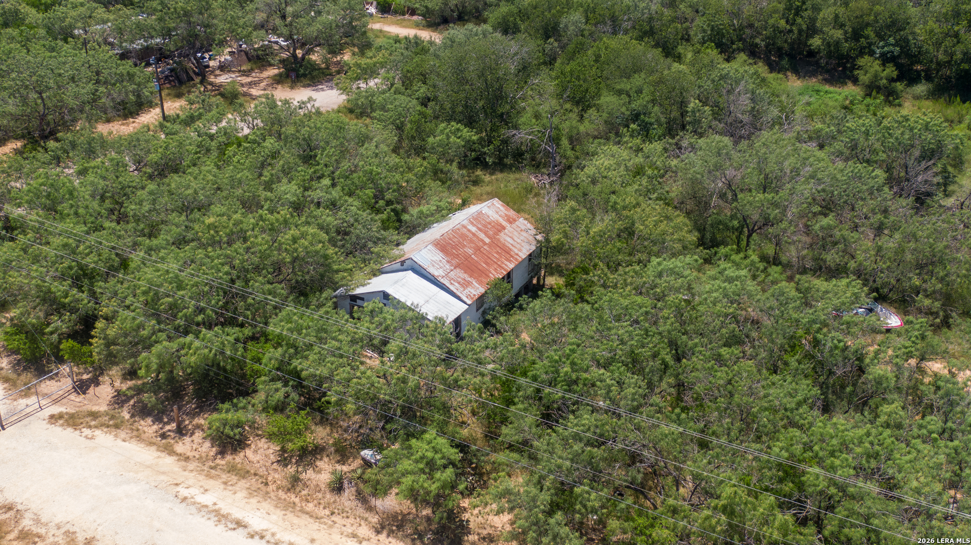 17873 Shady Falls Rd, Elmendorf, TX 78112