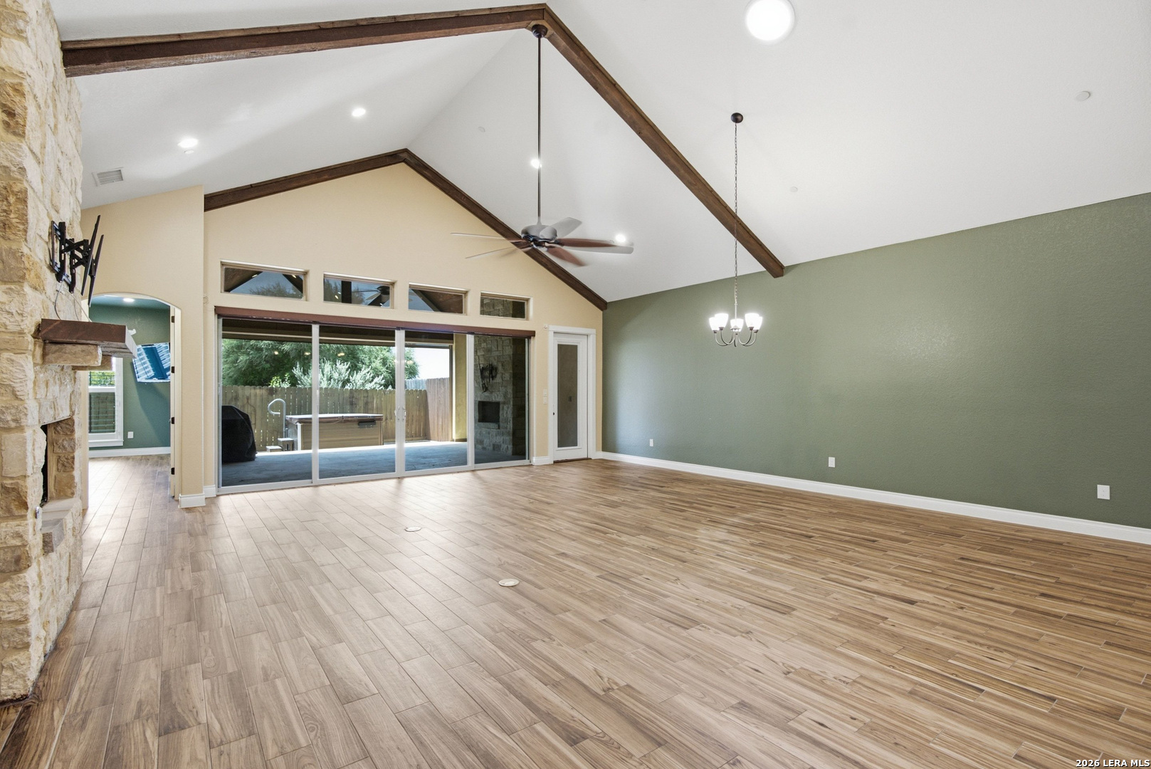 1329 RIVER PLACE DR, New Braunfels, TX 78130