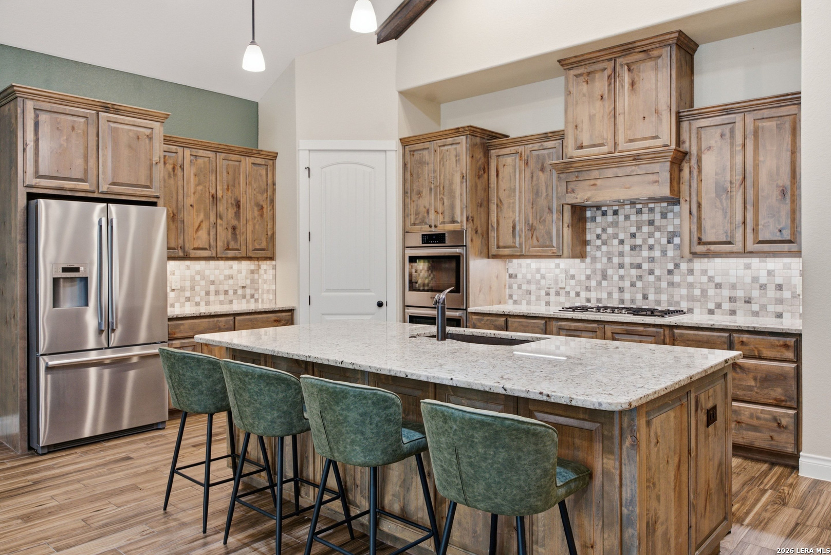 1329 RIVER PLACE DR, New Braunfels, TX 78130