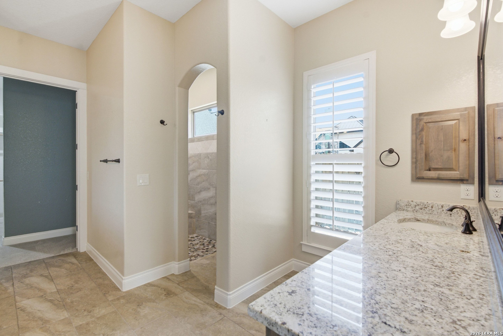 1329 RIVER PLACE DR, New Braunfels, TX 78130
