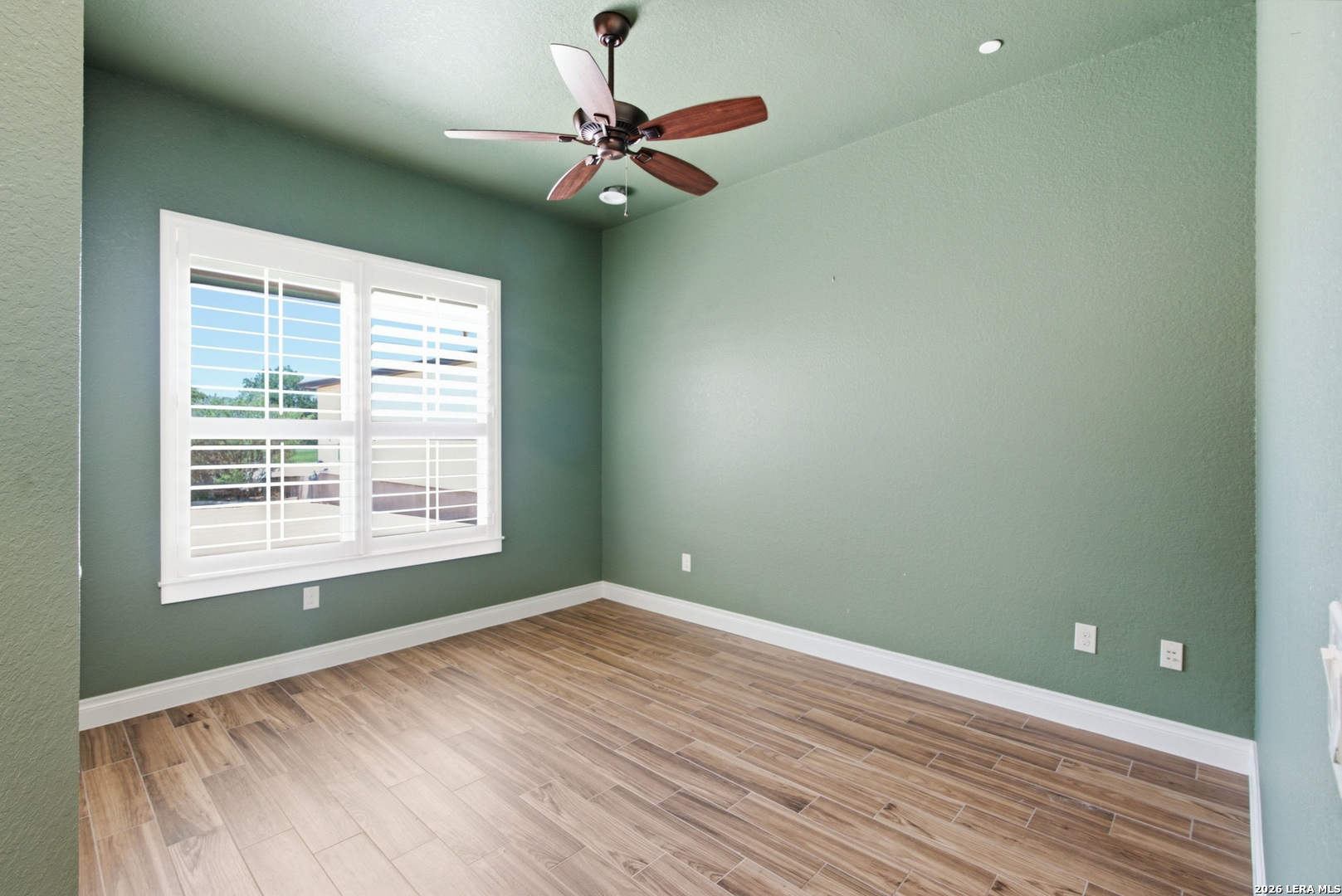 1329 RIVER PLACE DR, New Braunfels, TX 78130