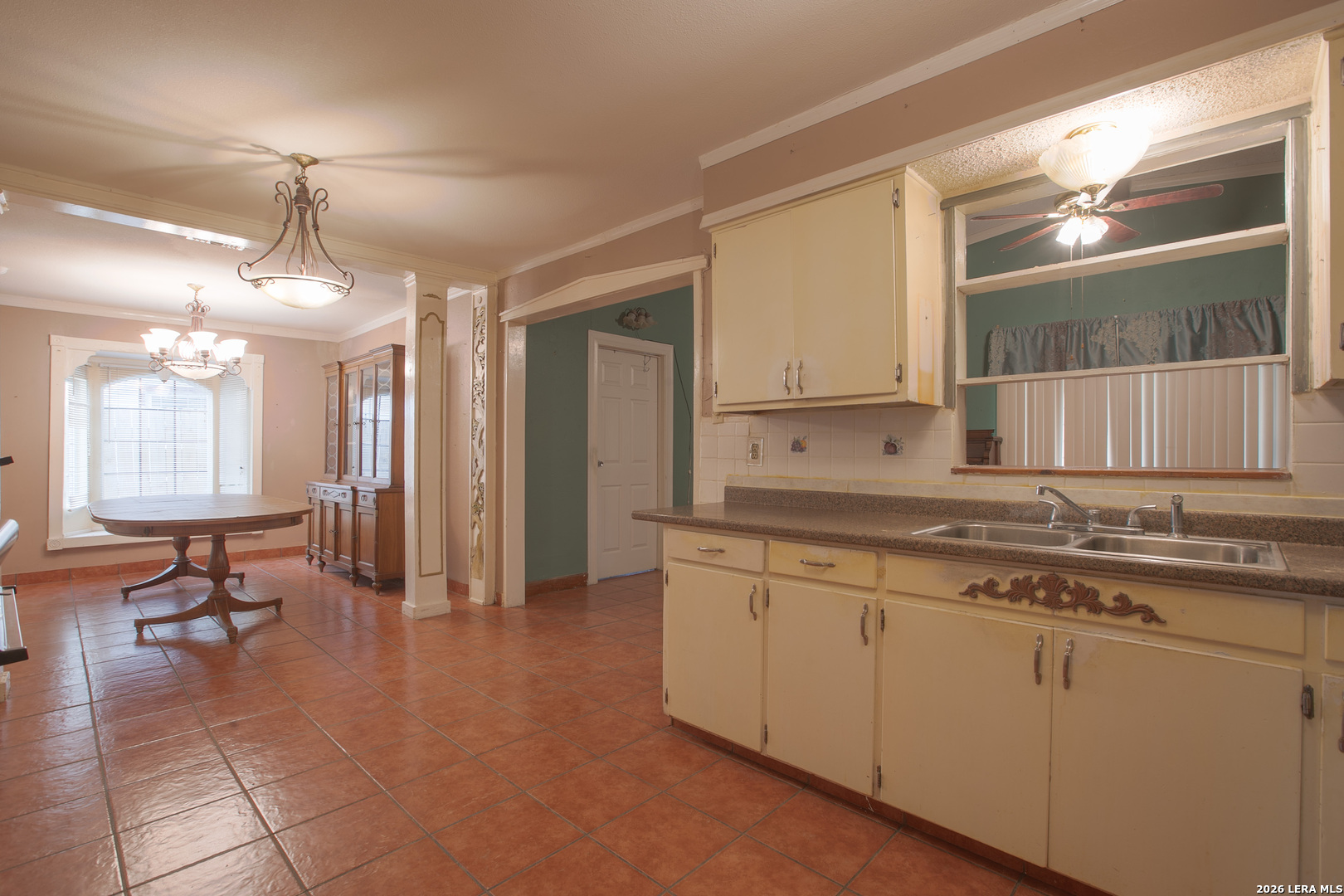5347 San Benito, San Antonio, TX 78228