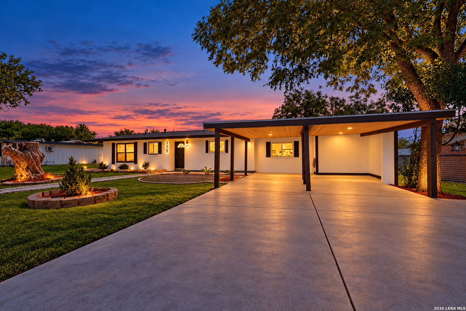 Property photo for 238 SOUTHBRIDGE ST, San Antonio, TX