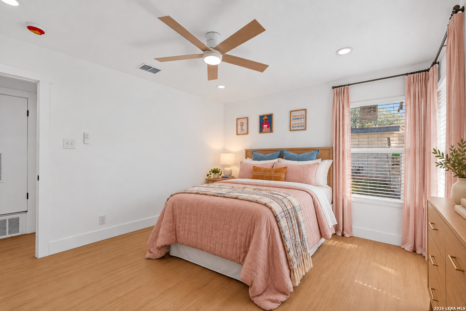 238 SOUTHBRIDGE ST, San Antonio, TX 78216