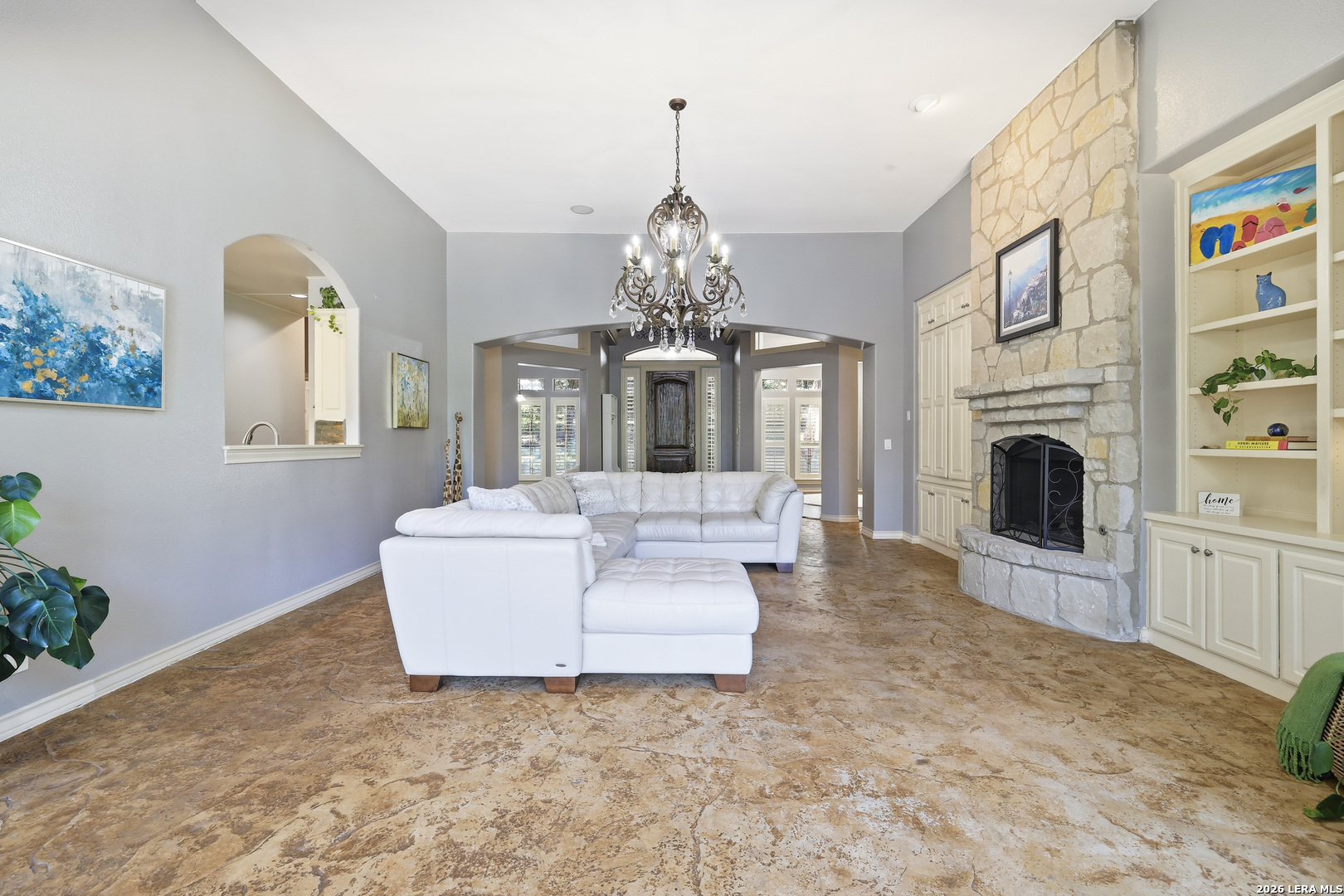 15610 Chinquapin, Helotes, TX 78023