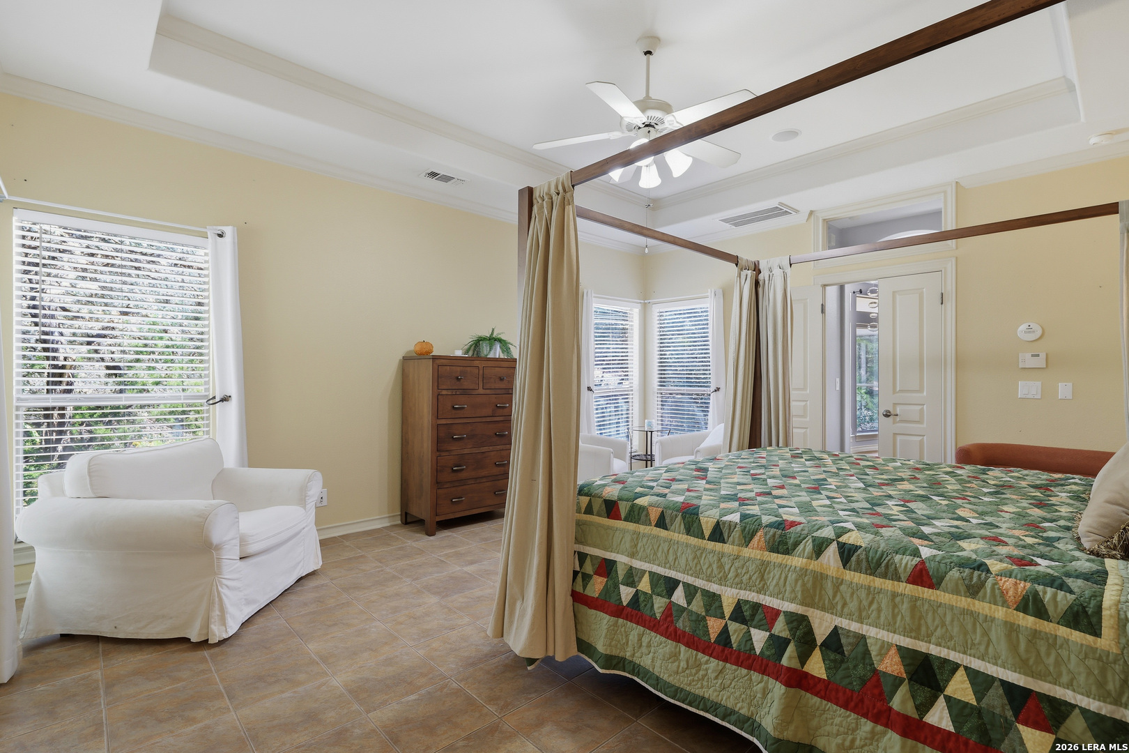 15610 Chinquapin, Helotes, TX 78023