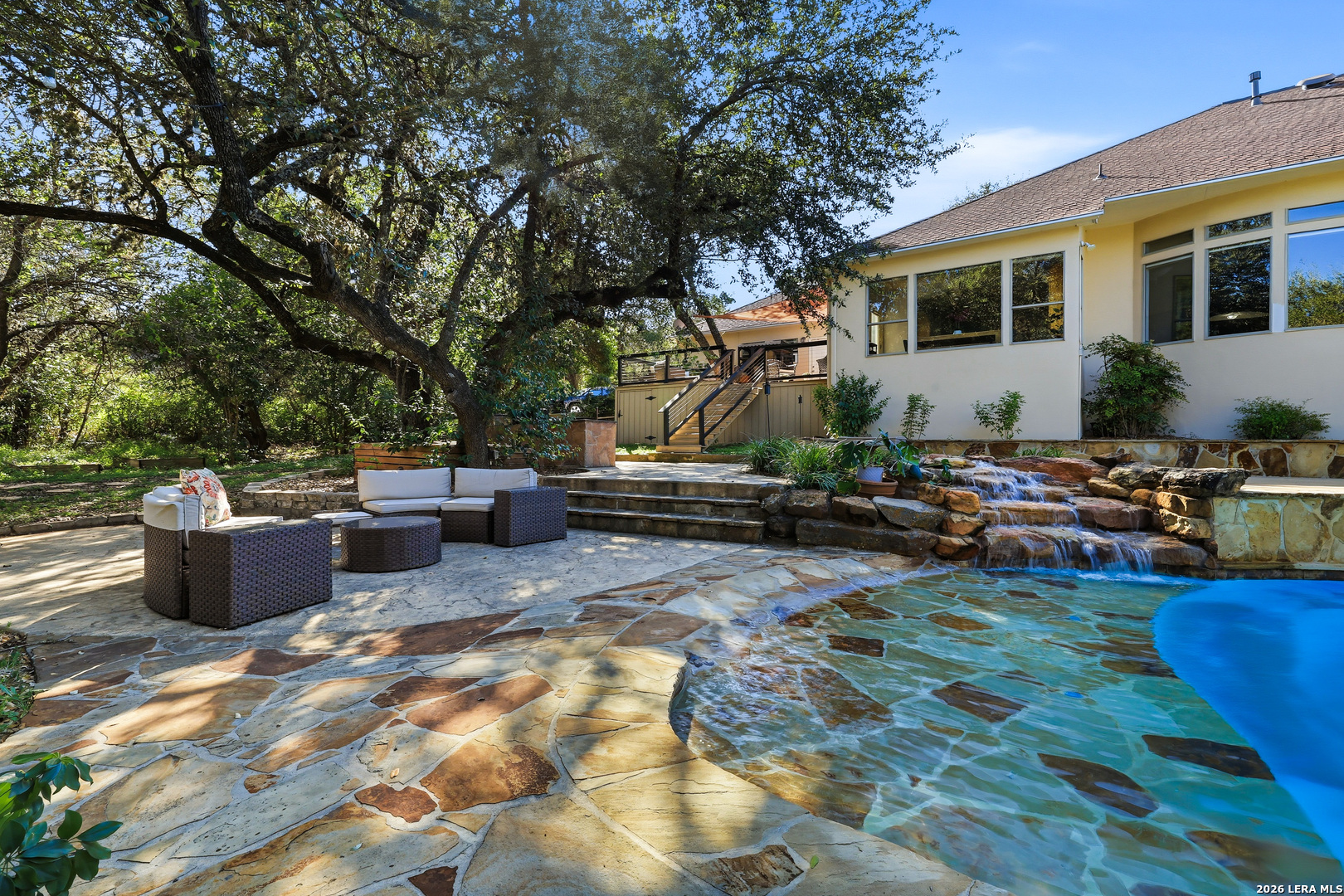 15610 Chinquapin, Helotes, TX 78023