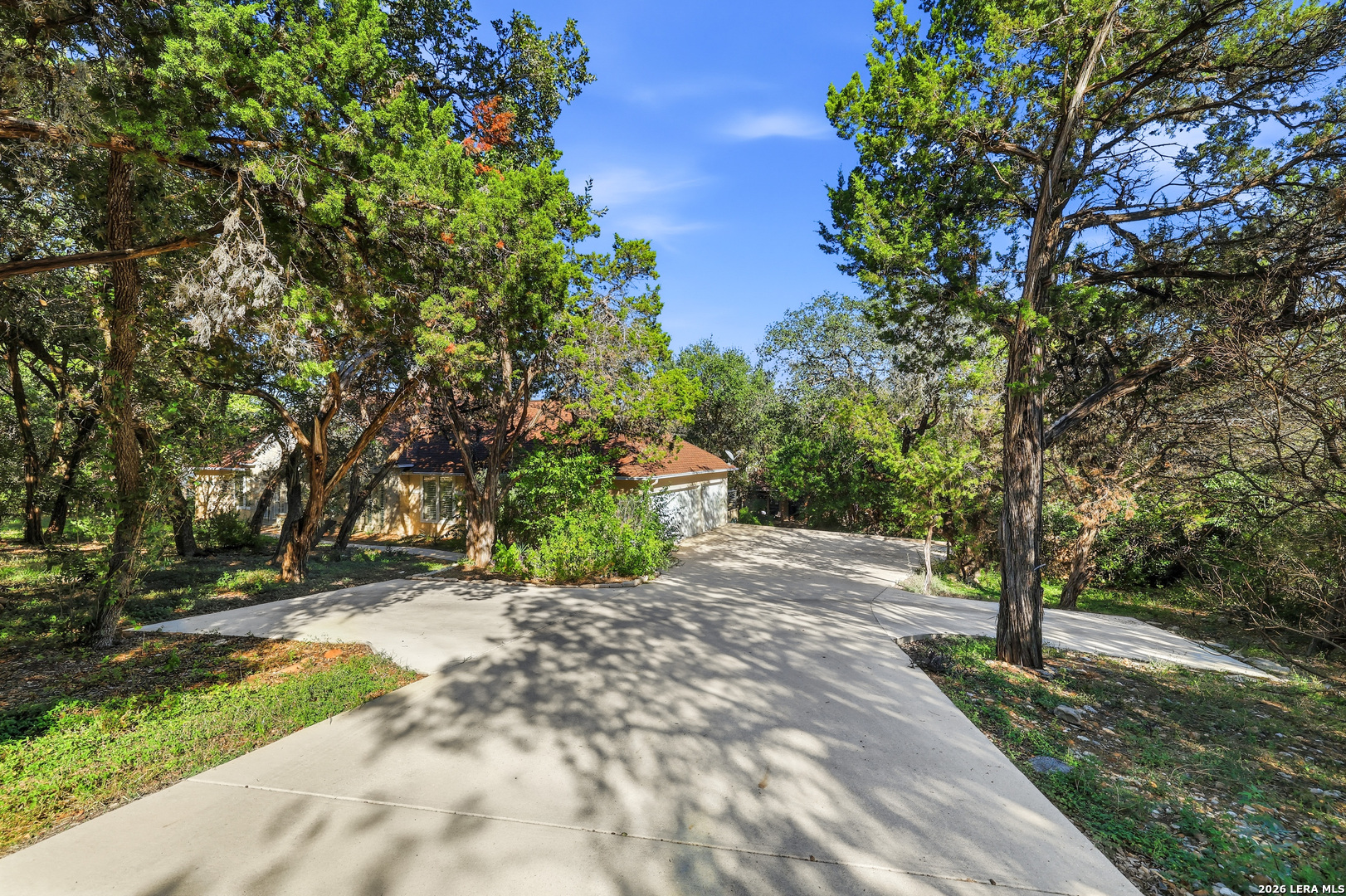 15610 Chinquapin, Helotes, TX 78023