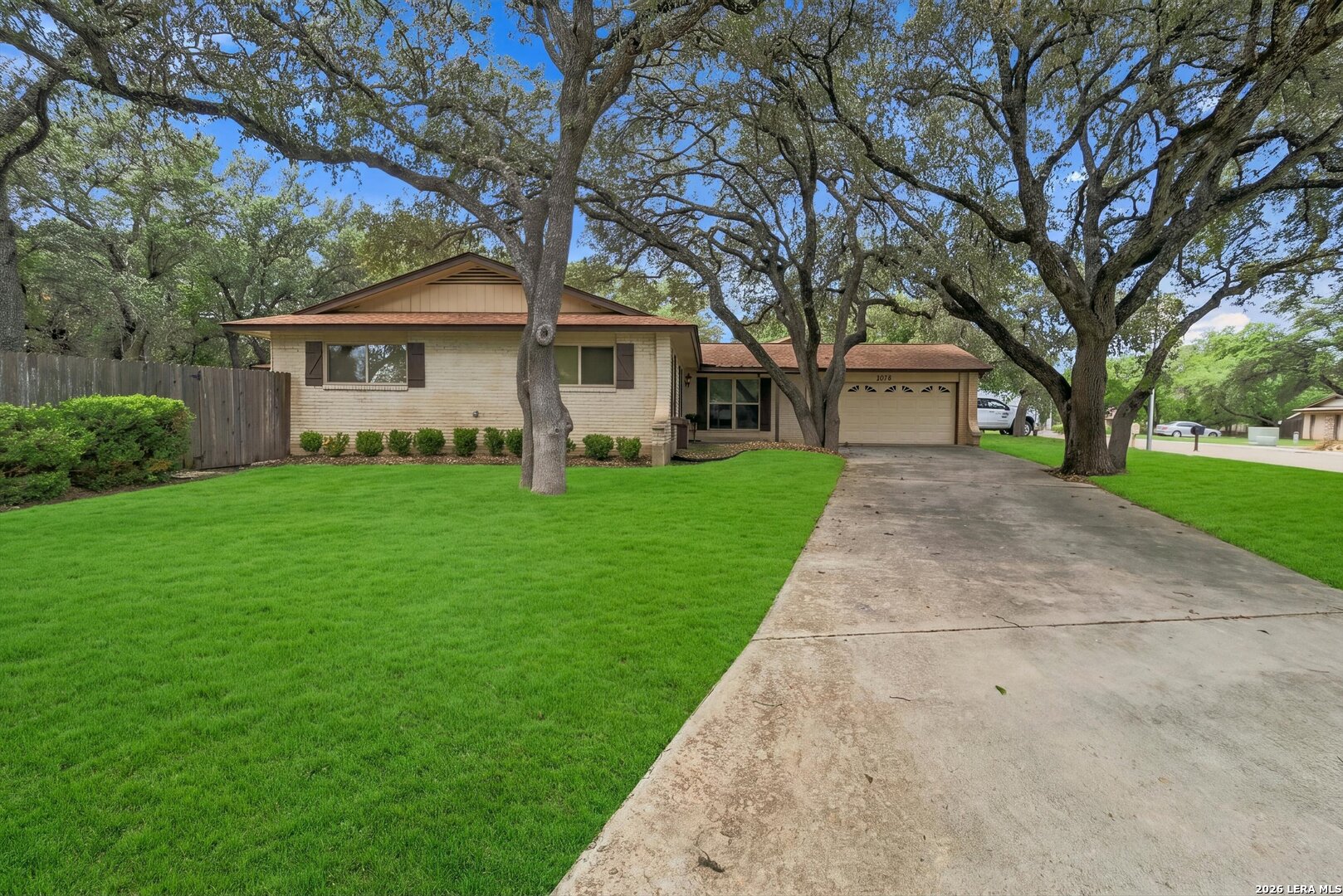 2046 Adobe Trail, San Antonio, TX 78232