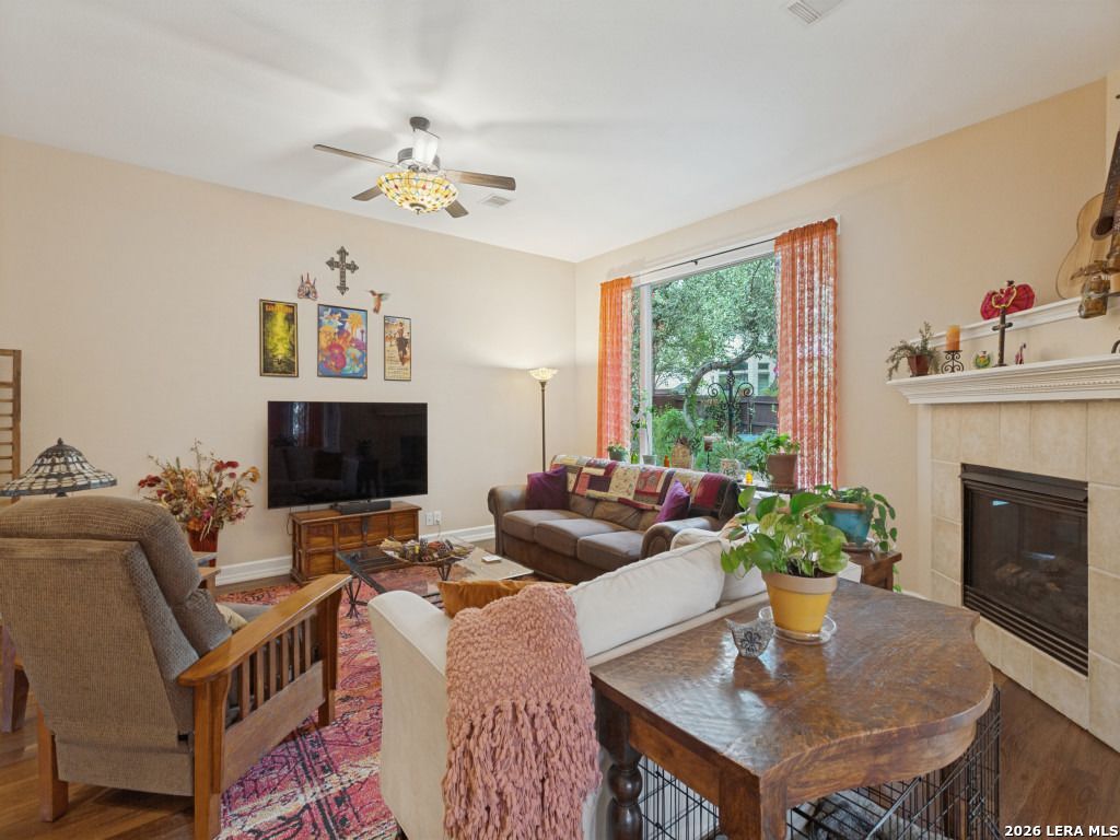 23706 LEGEND GLN, photo 7