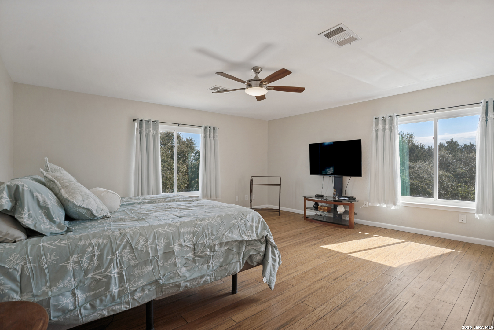 354 Brand Rd., Bulverde, TX 78163