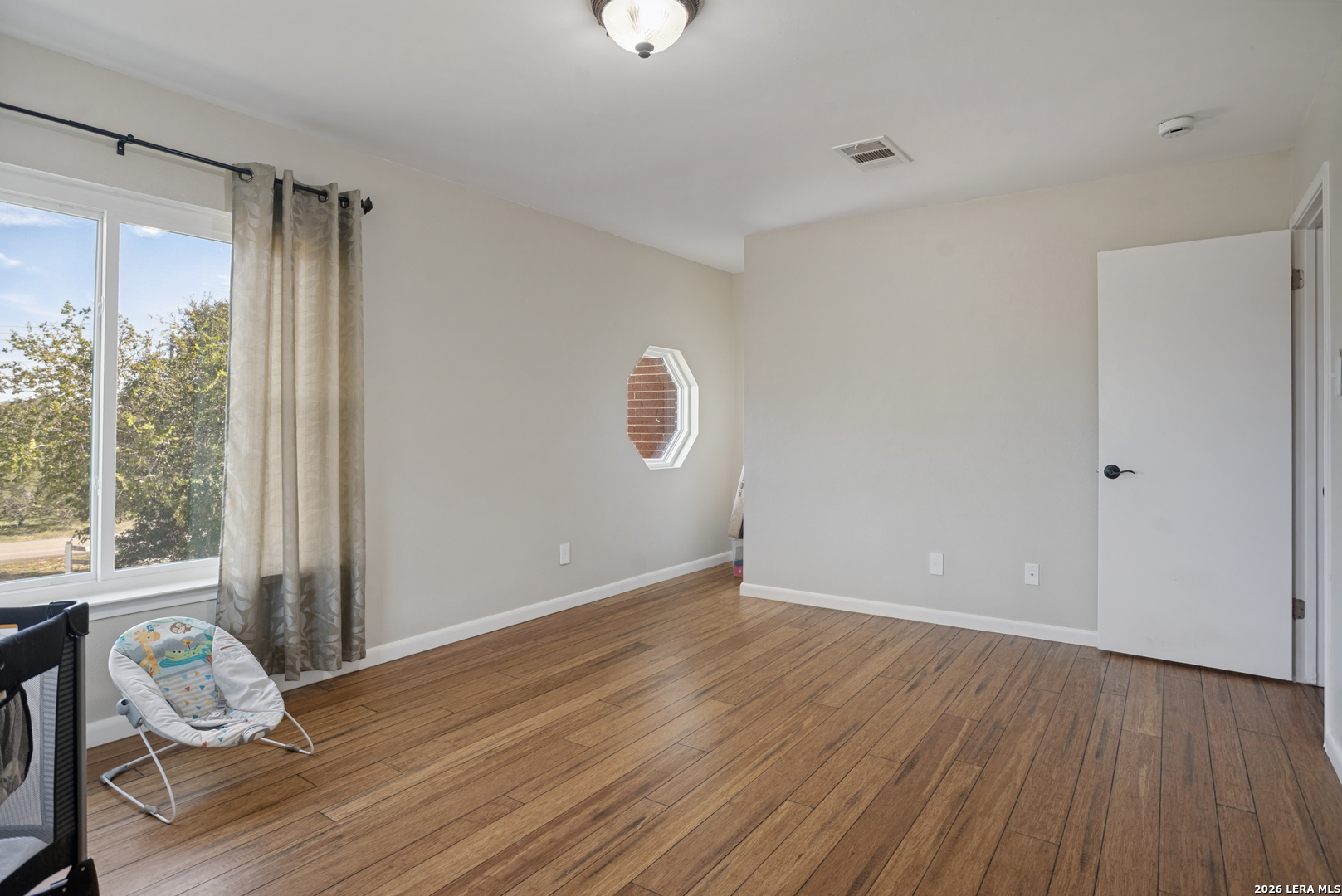 354 Brand Rd., Bulverde, TX 78163