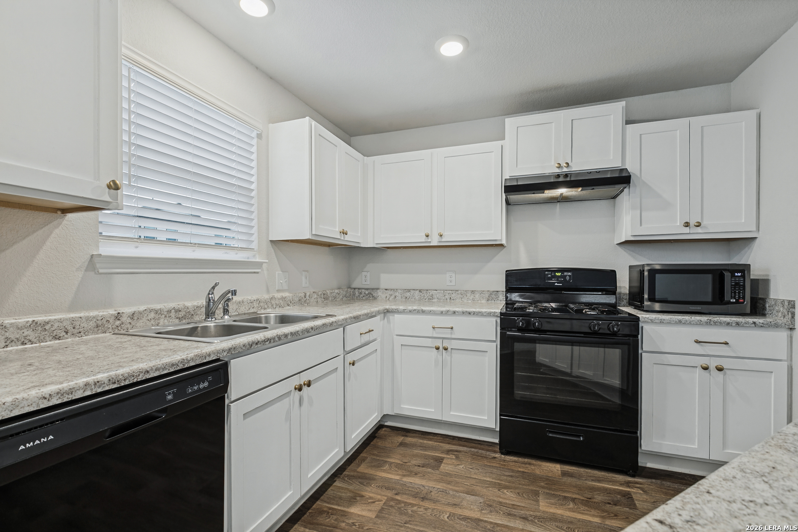 9915 Spotted Rose, San Antonio, TX 78254