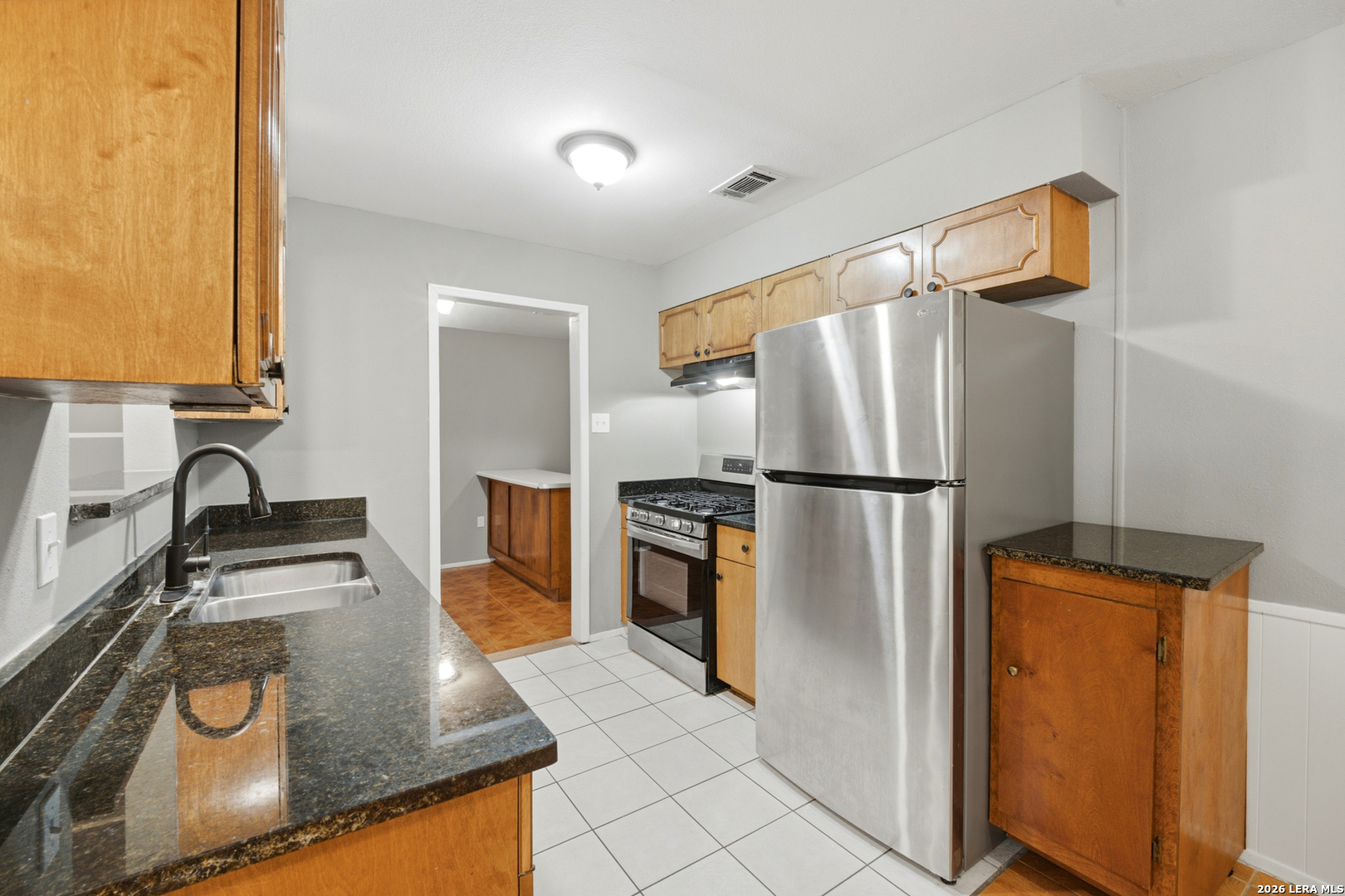 103 Pleasant Valley, San Antonio, TX 78227