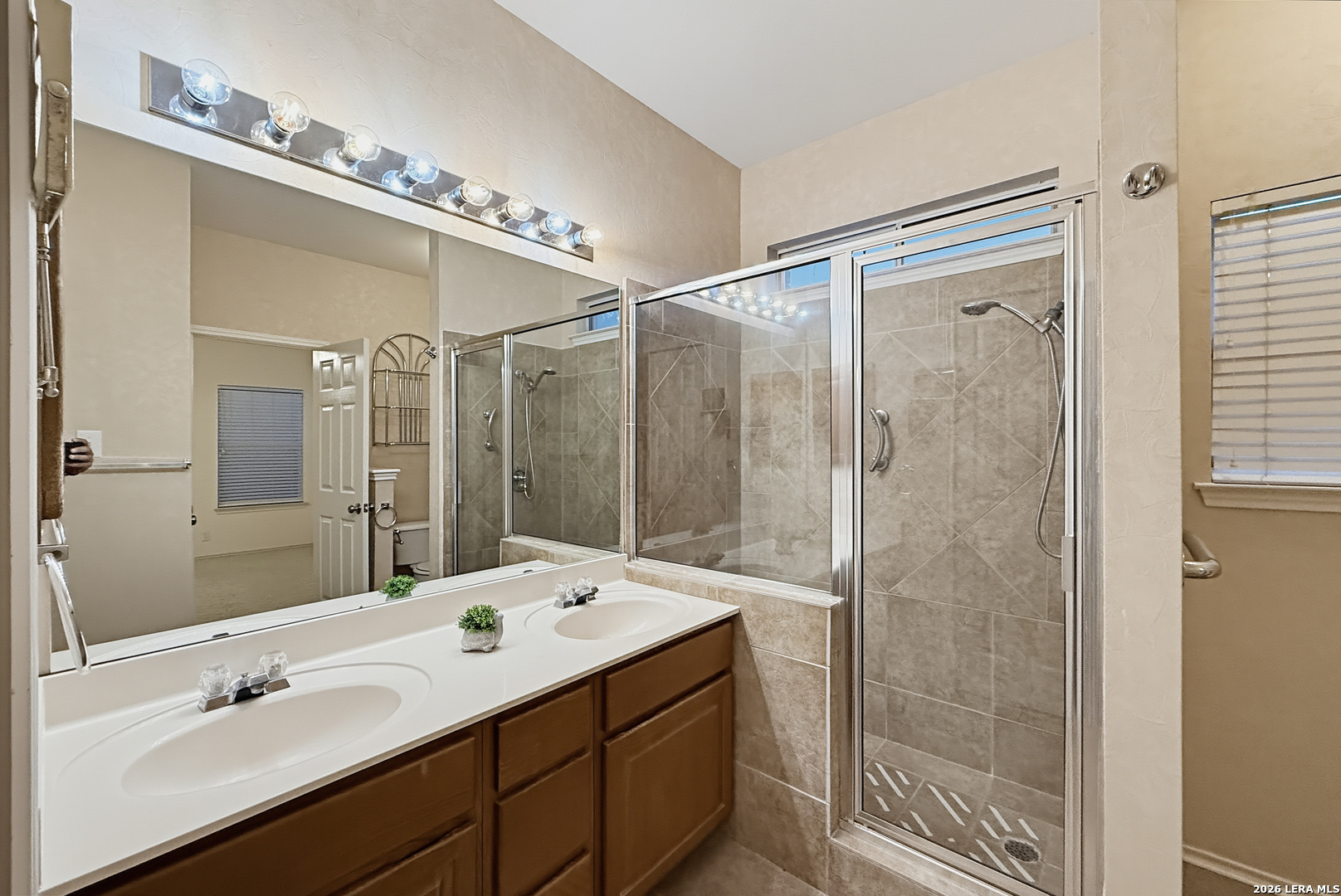 15435 STEVES RUN, San Antonio, TX 78232